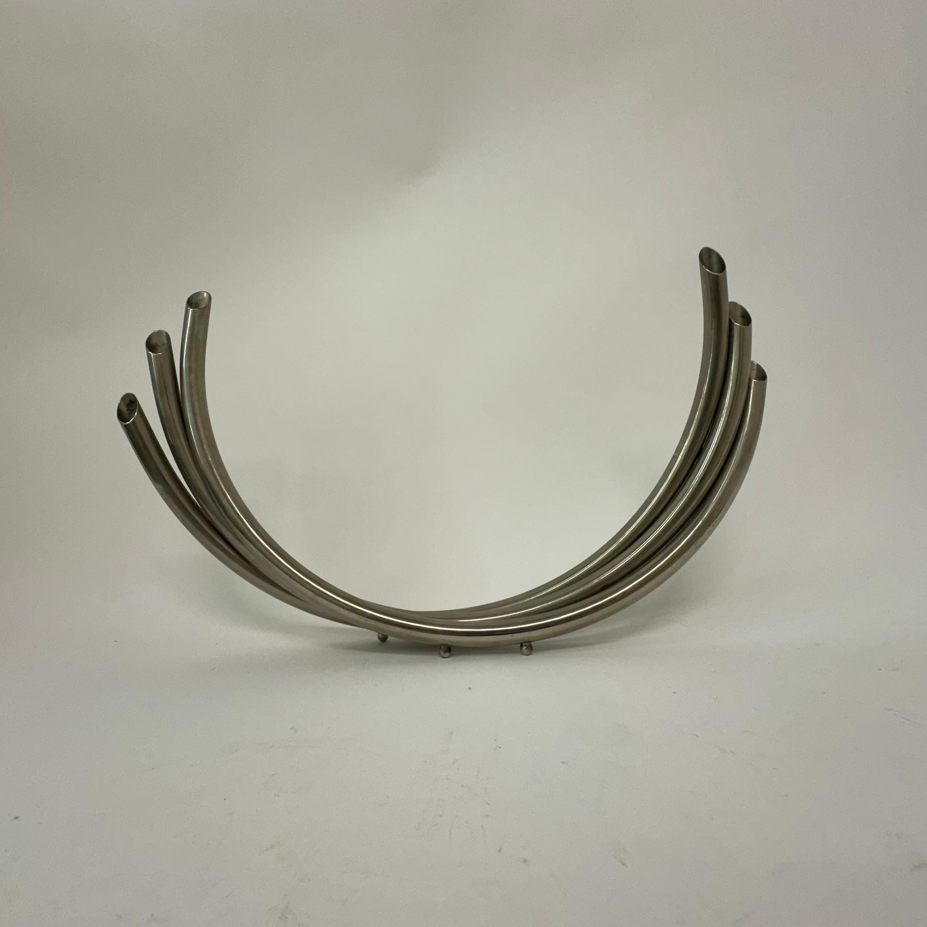 Jarrón tubular art déco , años 30 Metal en venta