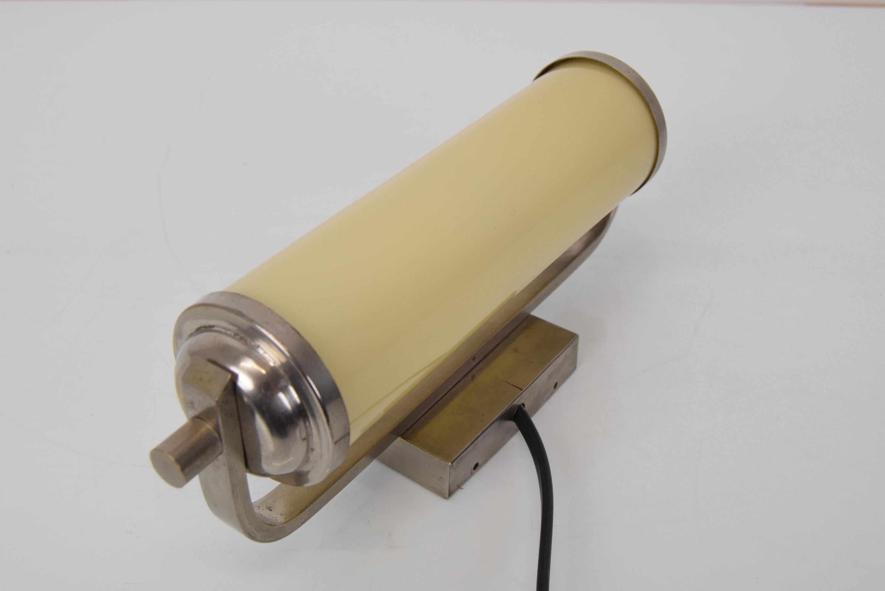 Mid-20th Century Art Deco Tubular Wall Lamp, 1930's For Sale