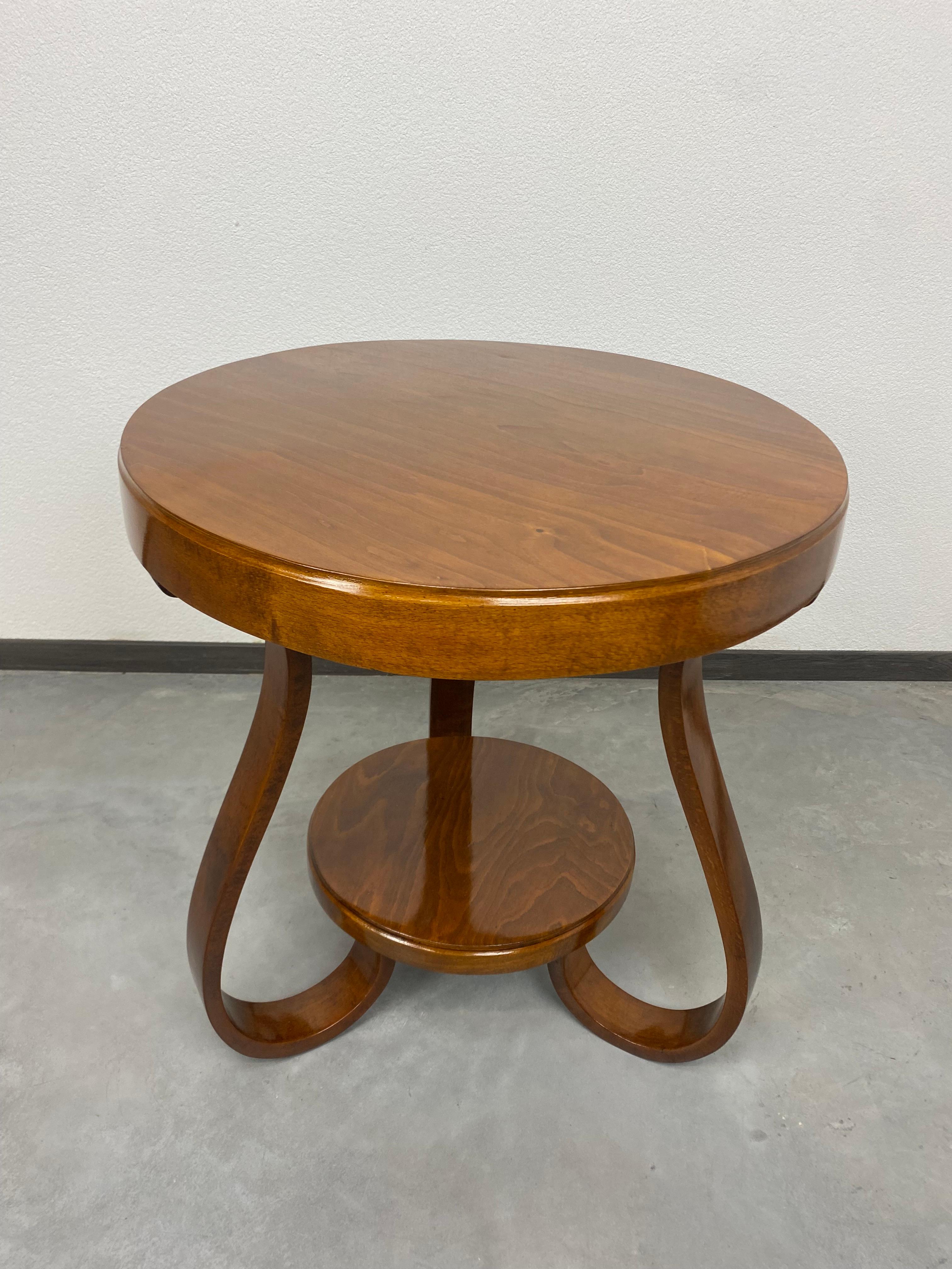 Art déco Table basse Tulip n°301 de Thonet Debrecen en vente