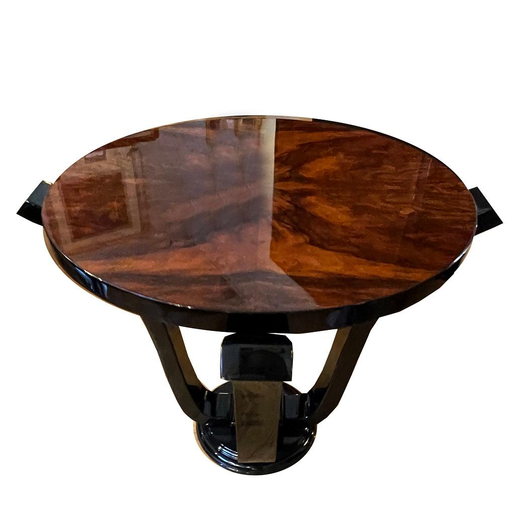 Français Table Tulipe Art Déco en vente