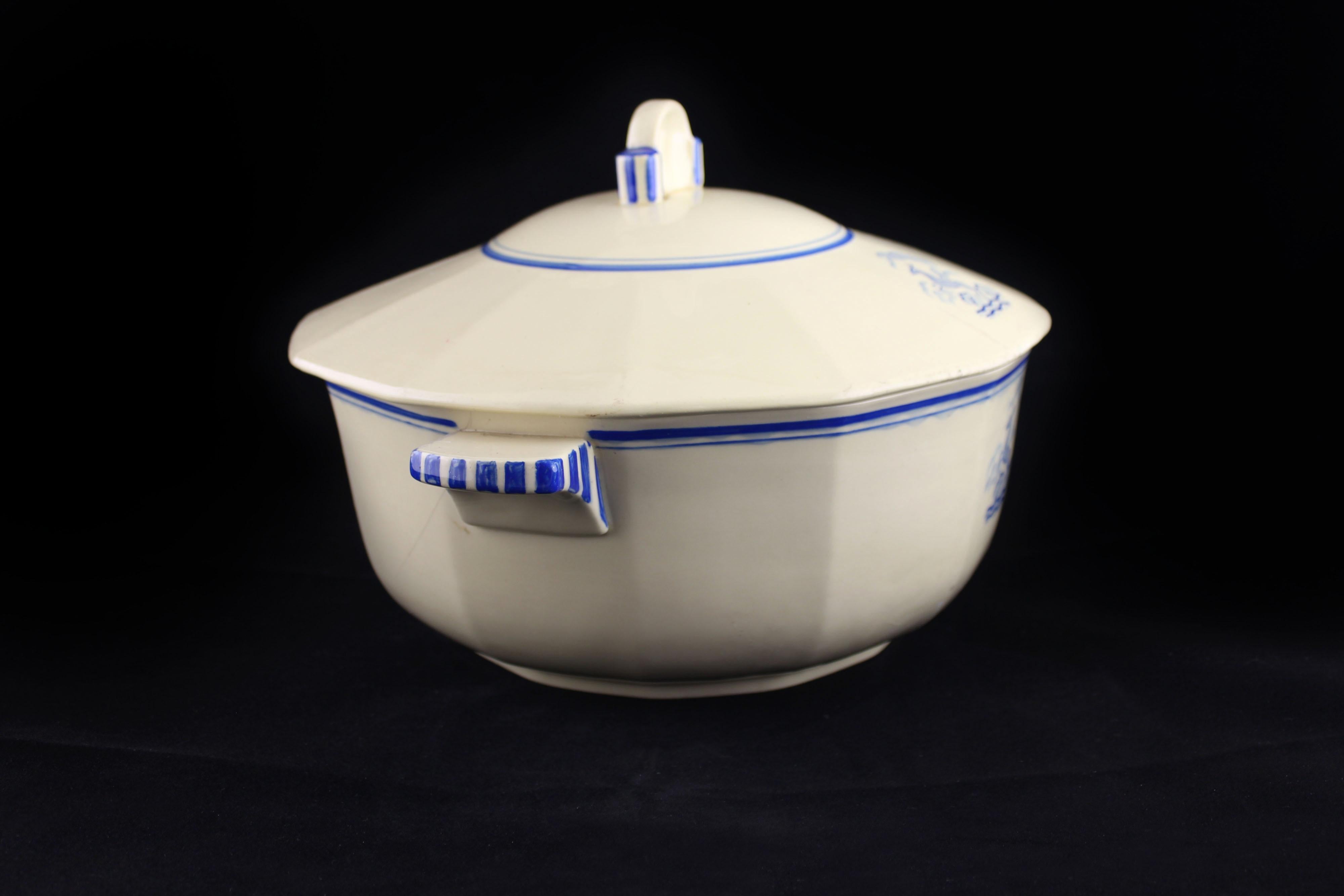 Rare Bosch Freres soup tureen. Ivory color decorated in blue with deer. Under base the Bosch Freres brand name in blue and the name Sprimont engraved in paste. The soup tureen is in good condition, but it has 2 ancient internal spins, in