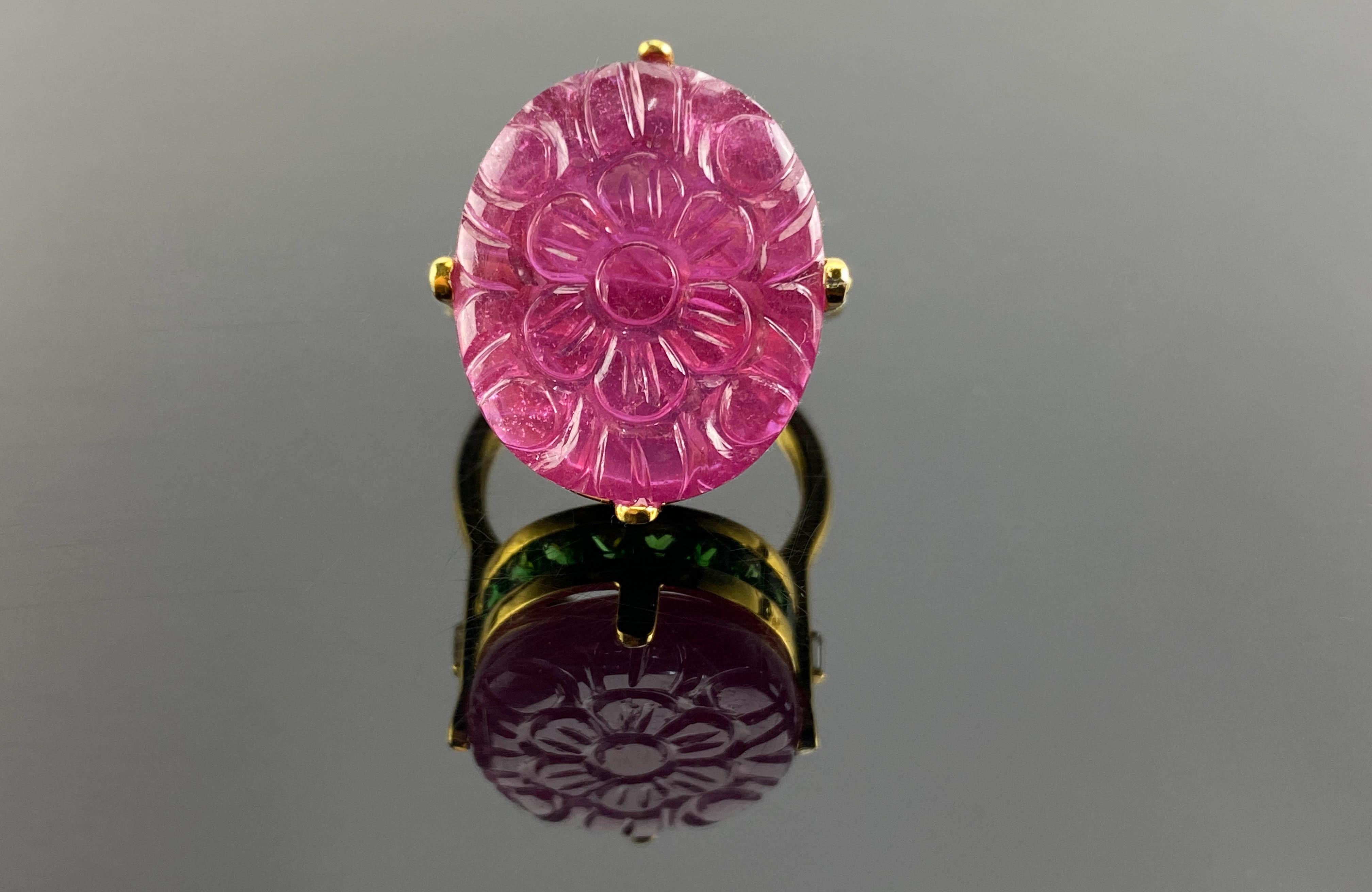 Uncut Art-Deco Tutti Frutti 20.93 Carat Ruby and Green Garnet Cocktail Ring  For Sale