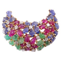 Art Deco Tutti Frutti clip brooch in platinum and gold, crescent moon