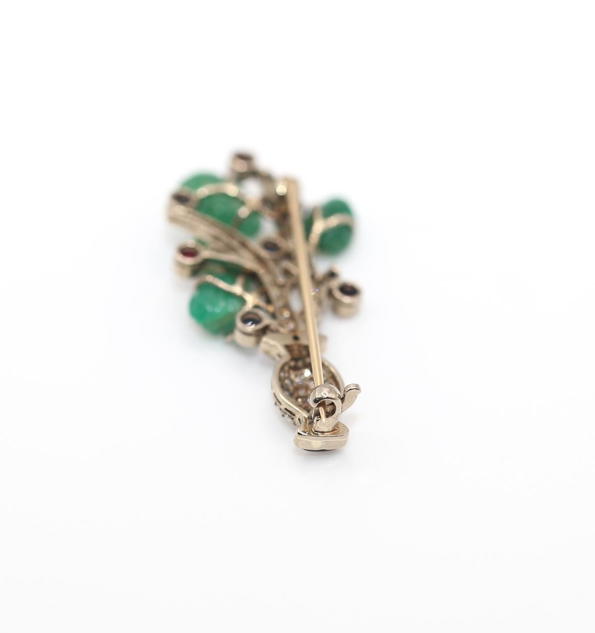 Art Deco Tutti Frutti Diamonds Emerald Rubies Sapphires Onyx Flower Brooch Boxed In Good Condition For Sale In Herzelia, Tel Aviv
