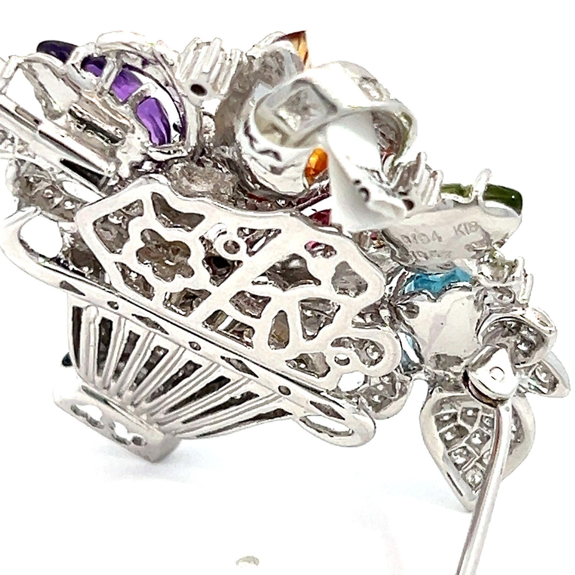 Art Deco Tutti Frutti Brosche mit Halbedelsteinen und Diamanten (Art déco) im Angebot
