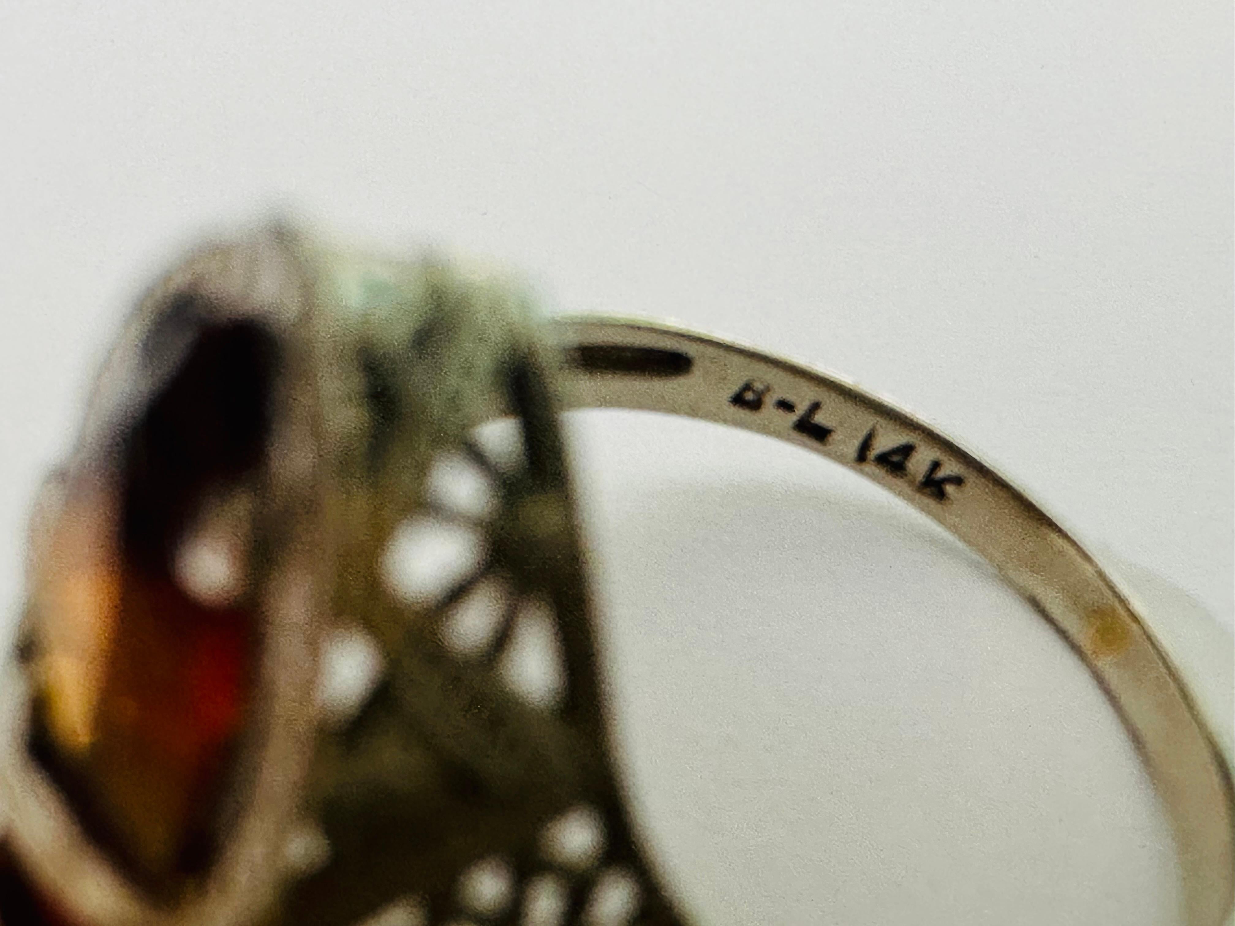 Taille trillion Bague cocktail art déco à deux citrines orange naturelles et filigrane en vente