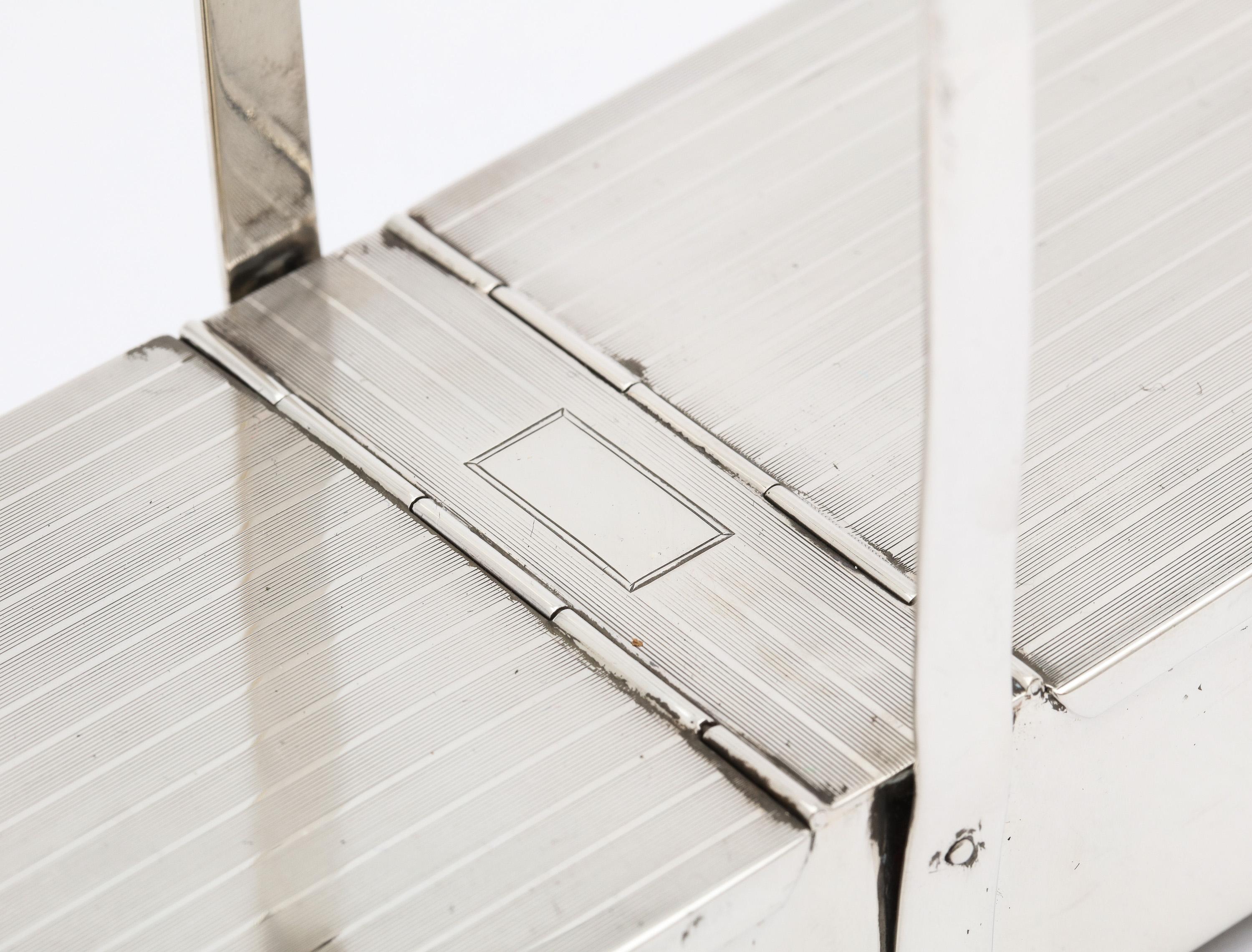  Art Deco Zwei-Fach-Sterling-Silber-Fuß-Tisch-Box mit Scharnier-Deckel   im Angebot 11