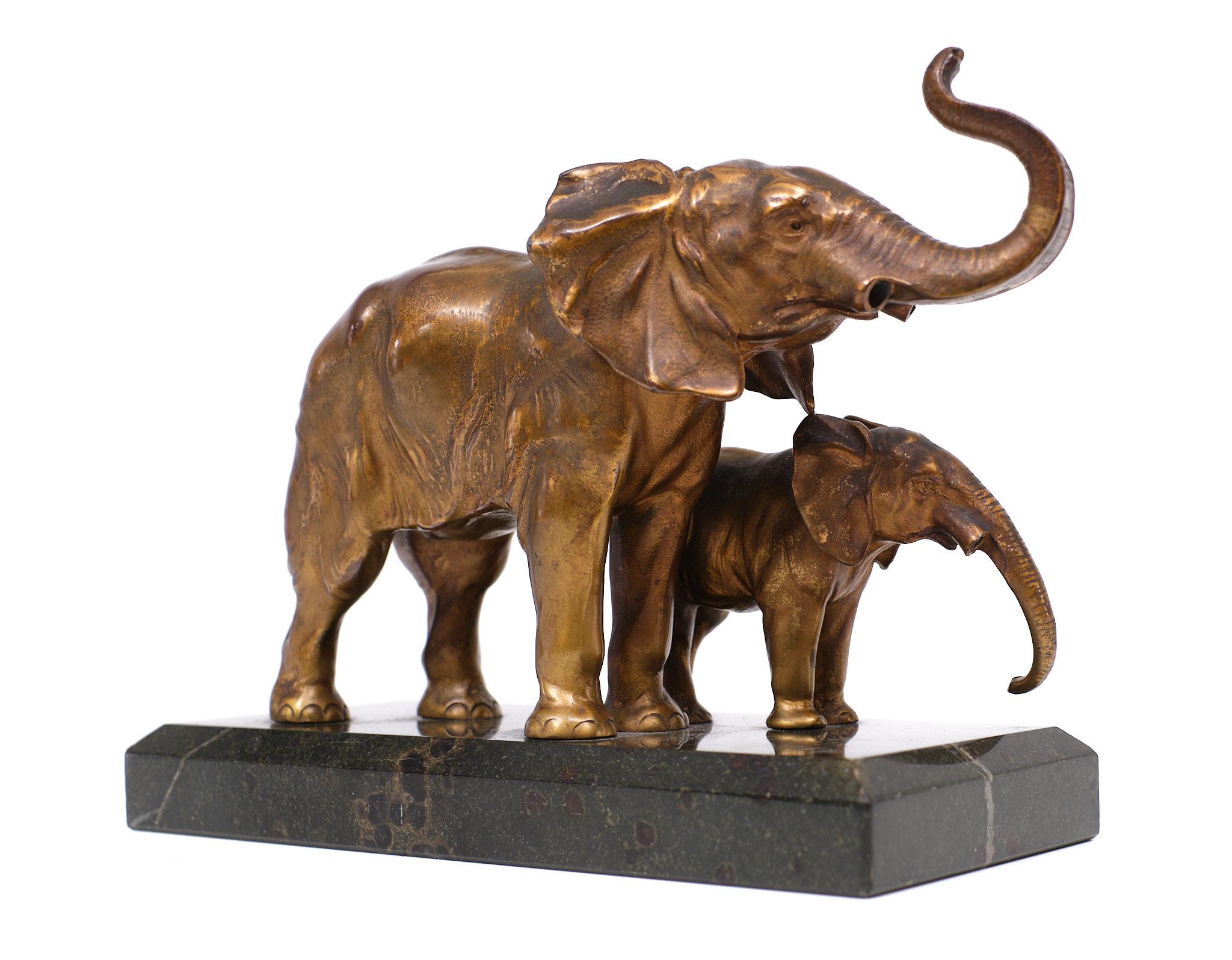 Spelter Art Deco Two Elephants Black Marble Base 1925 France  For Sale