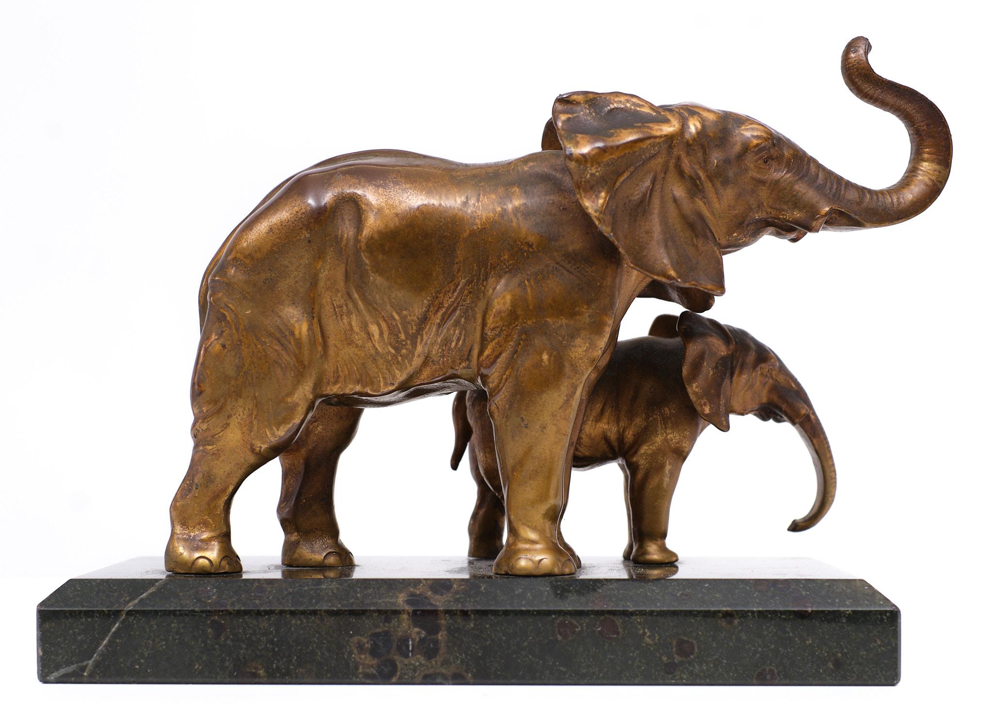 Art Deco Two Elephants Black Marble Base 1925 France  For Sale 2