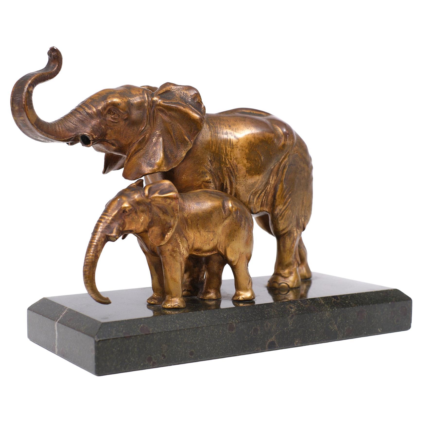 Art Deco Two Elephants Black Marble Base 1925 France  For Sale