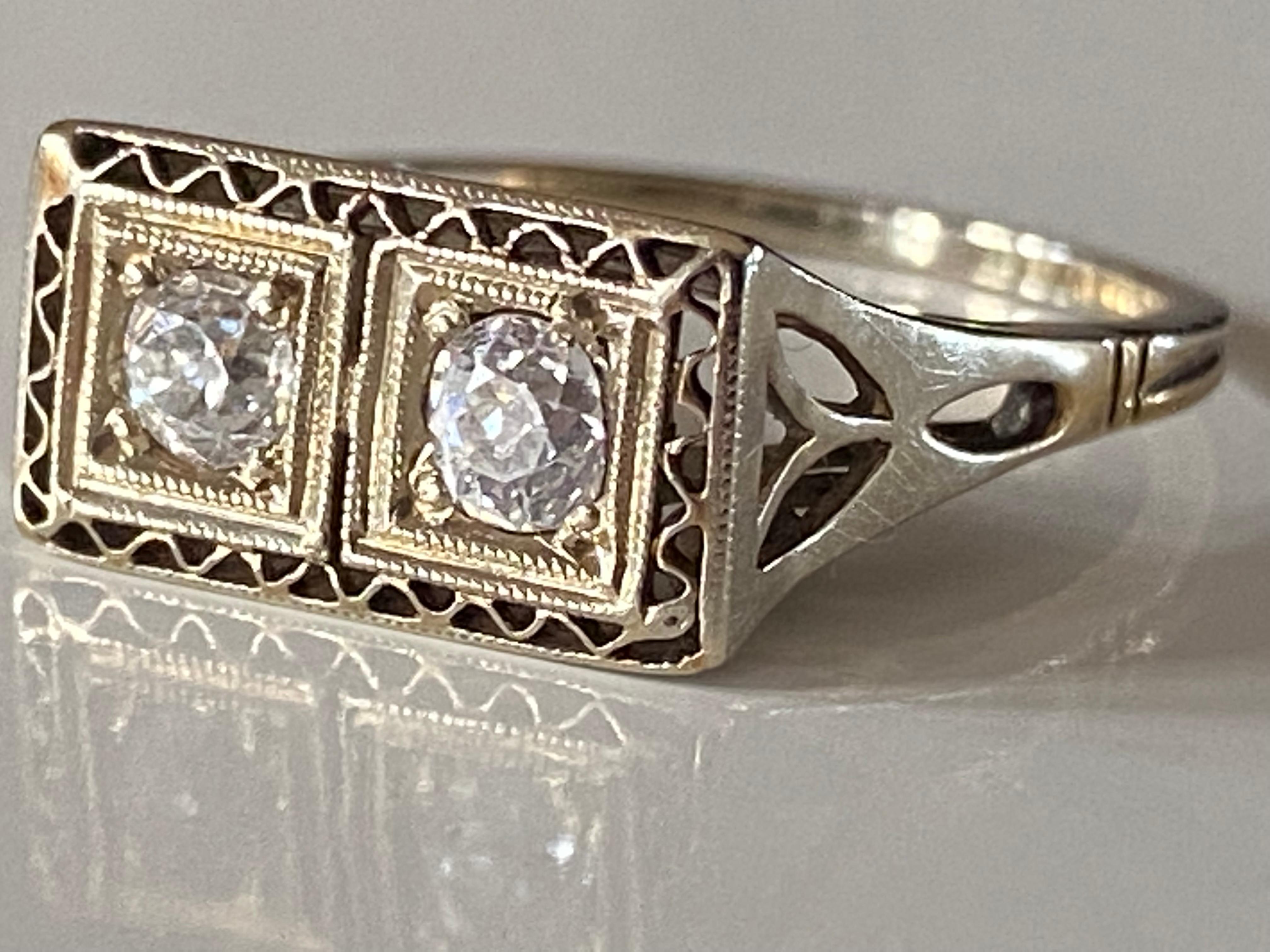 Old European Cut Art Deco Two-Stone Diamond and Filigree Ring  For Sale
