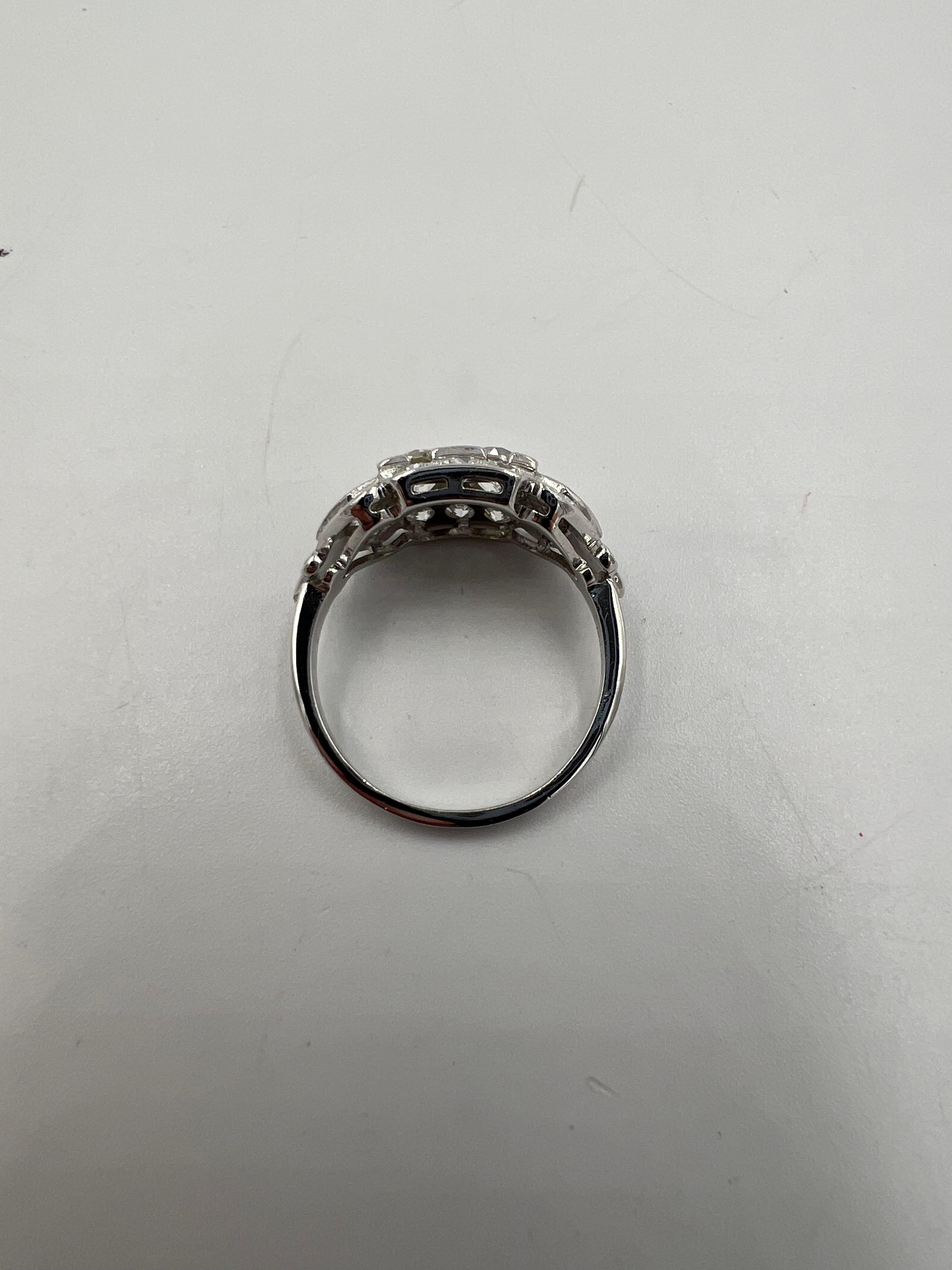 Art Deco Two Stone Diamond Platinum Ring  In Good Condition For Sale In Los Angeles, CA