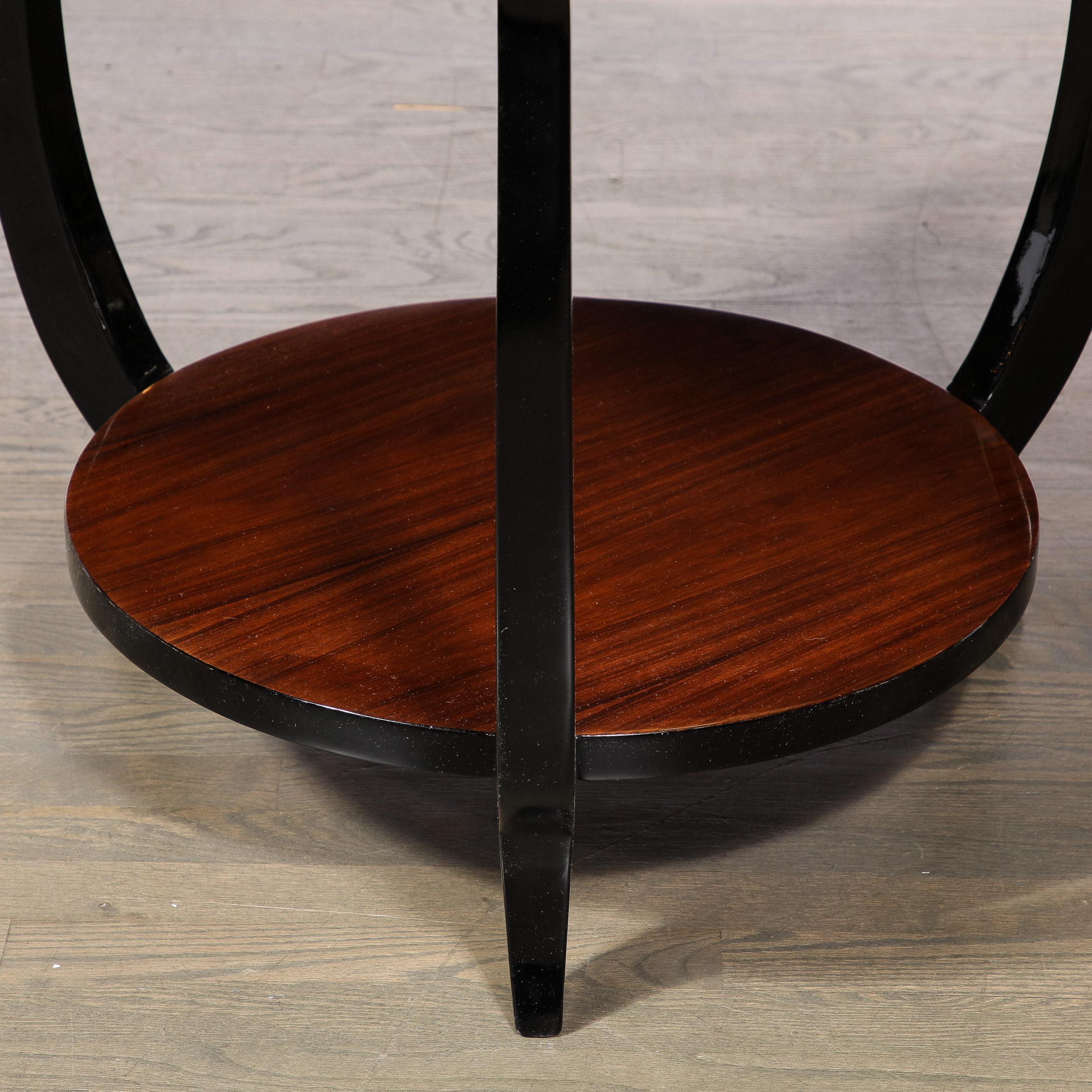 Zweistöckiger Gueridon-Tisch im Art déco-Stil aus Nussbaumholz und schwarzem Lack  im Angebot 1