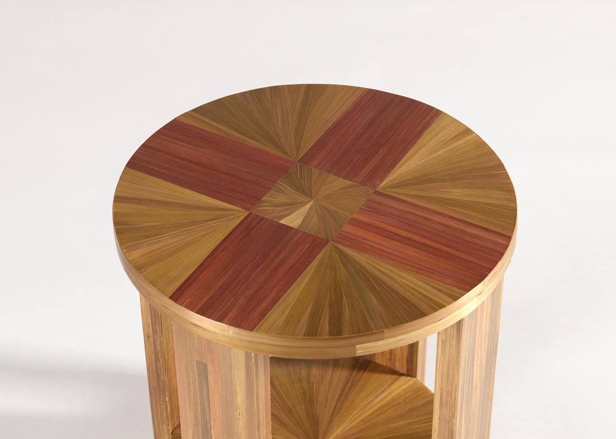 Français Table d'appoint Art déco à deux niveaux en marqueterie de paille par André Groult, France, c. 1928 en vente