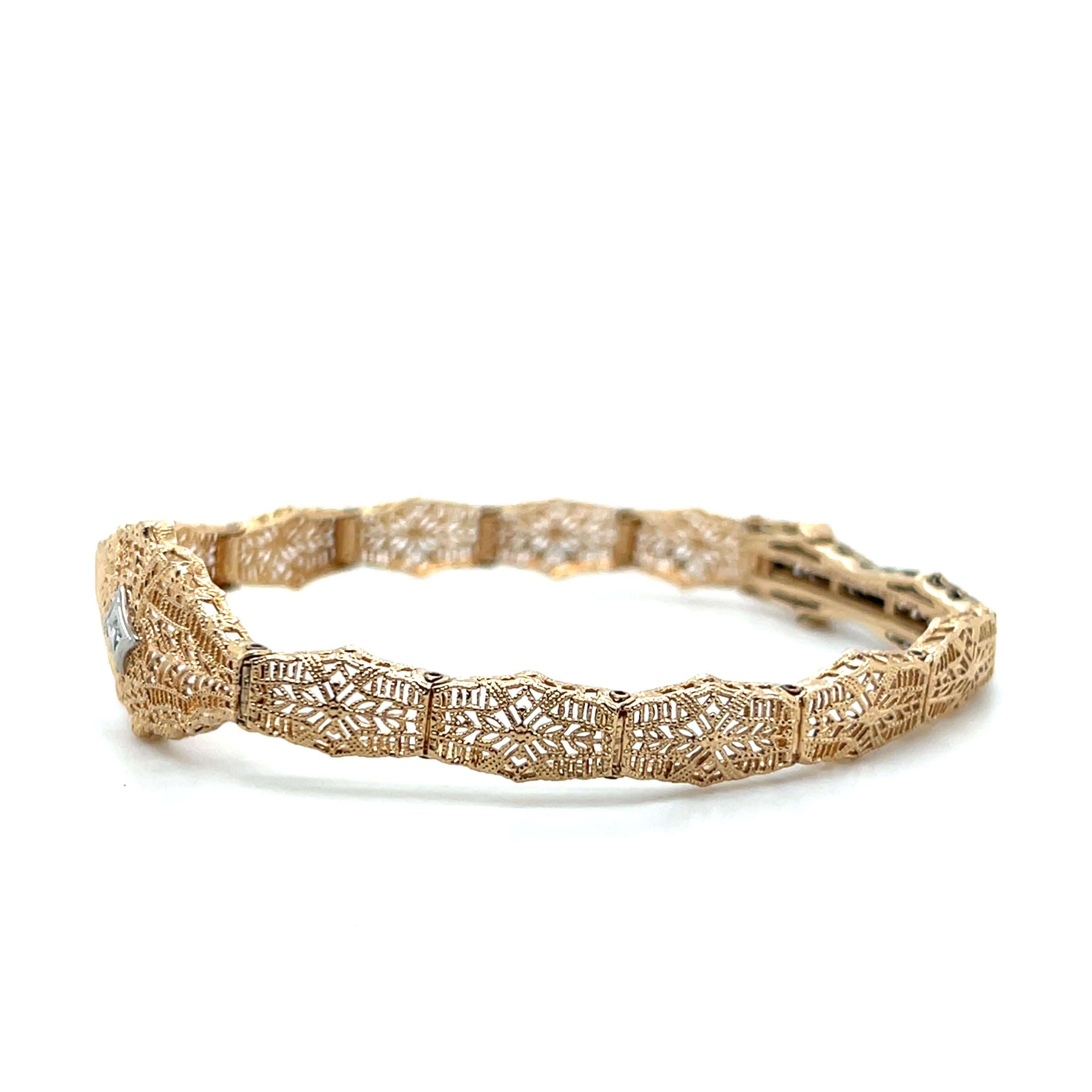 Art Deco Two Tone 10k and Diamond Filigree Openwork Bracelet 1930s For Sale 1