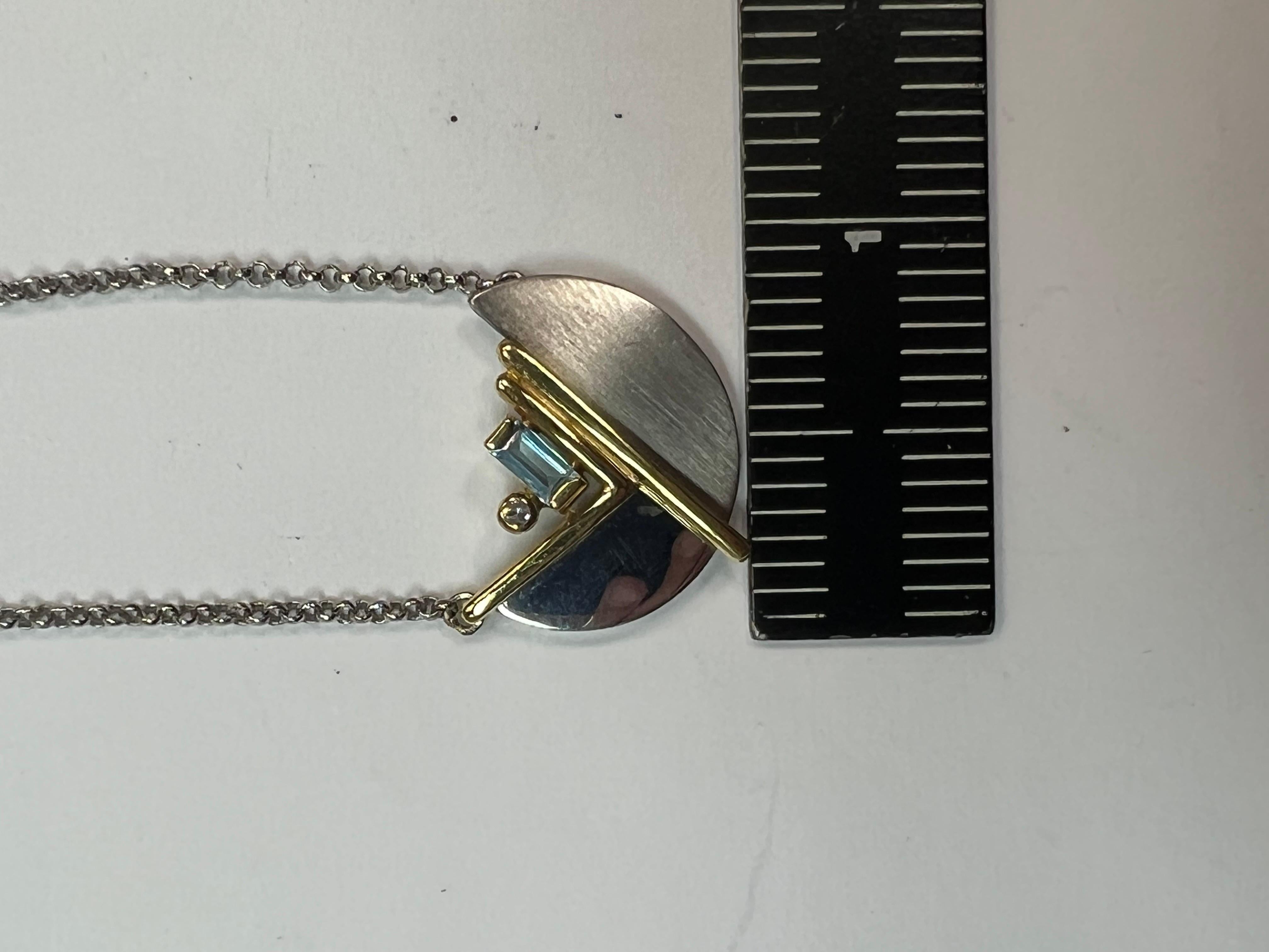 Art Deco Two Tone Gold Natural Diamond & Blue Topaz Pendant Necklace, circa 1960 In Good Condition For Sale In Los Angeles, CA