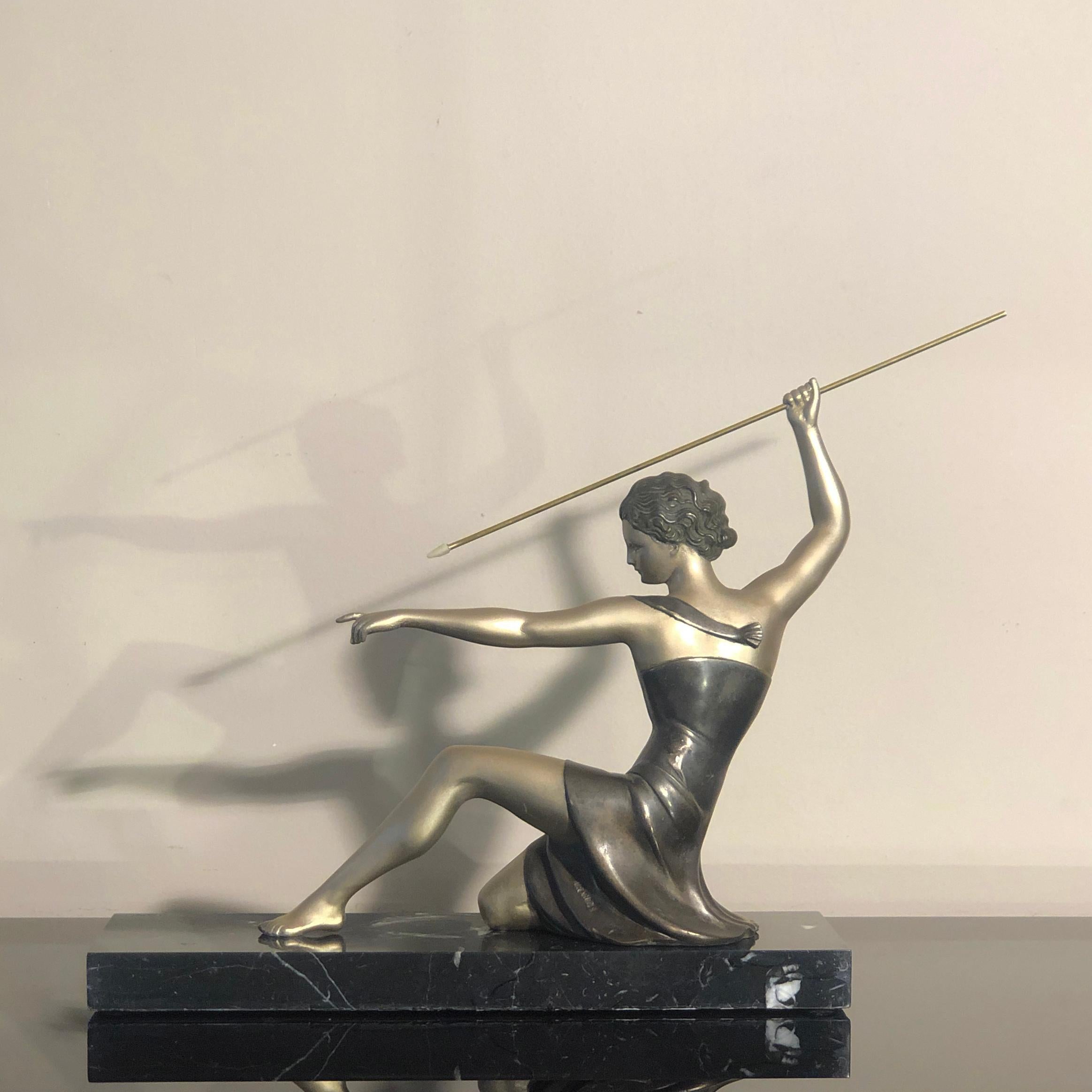 20th Century Art Deco Ugo Cipriani Uriano Diana the Huntress Bronze Sculpture