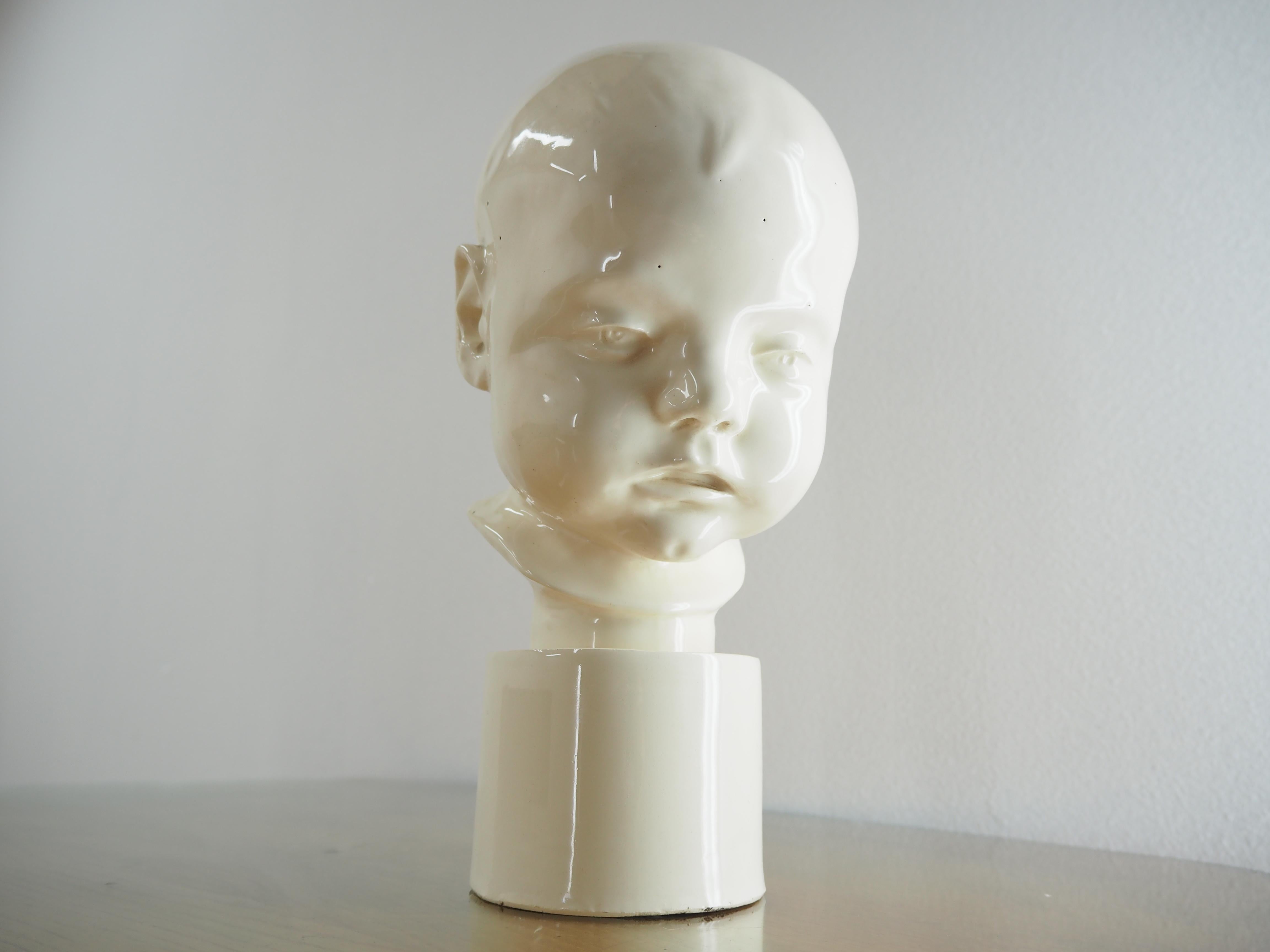 Art Deco Unique Porcelain Bust of Child, 1930s 5