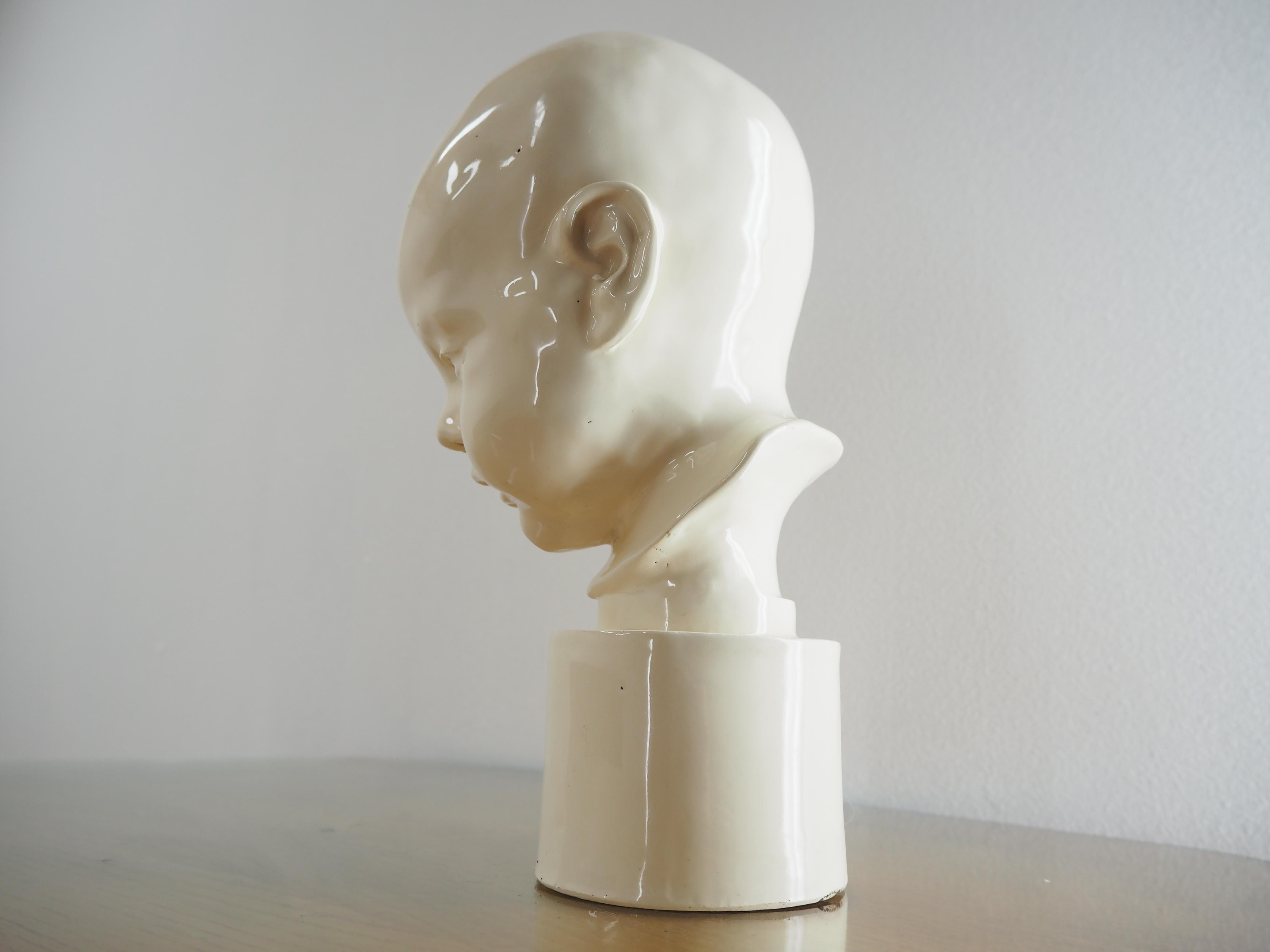 Art Deco Unique Porcelain Bust of Child, 1930s 3