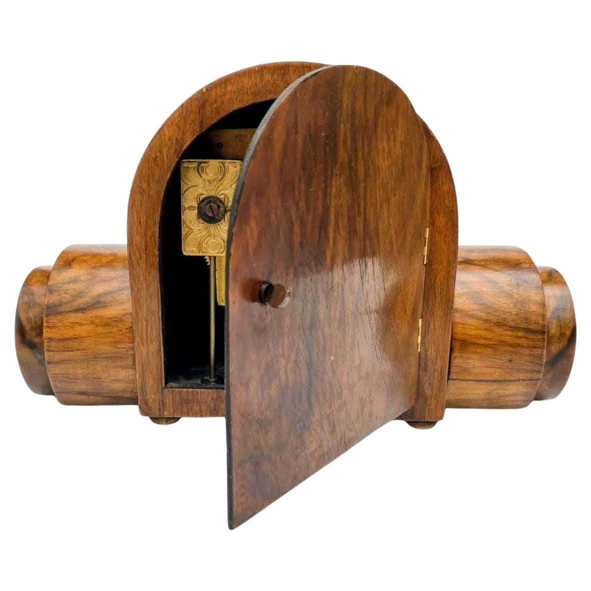 20ième siècle Art Deco Unusual 8 Day Striking Walnut  Mantle Clock, English, c1930 en vente