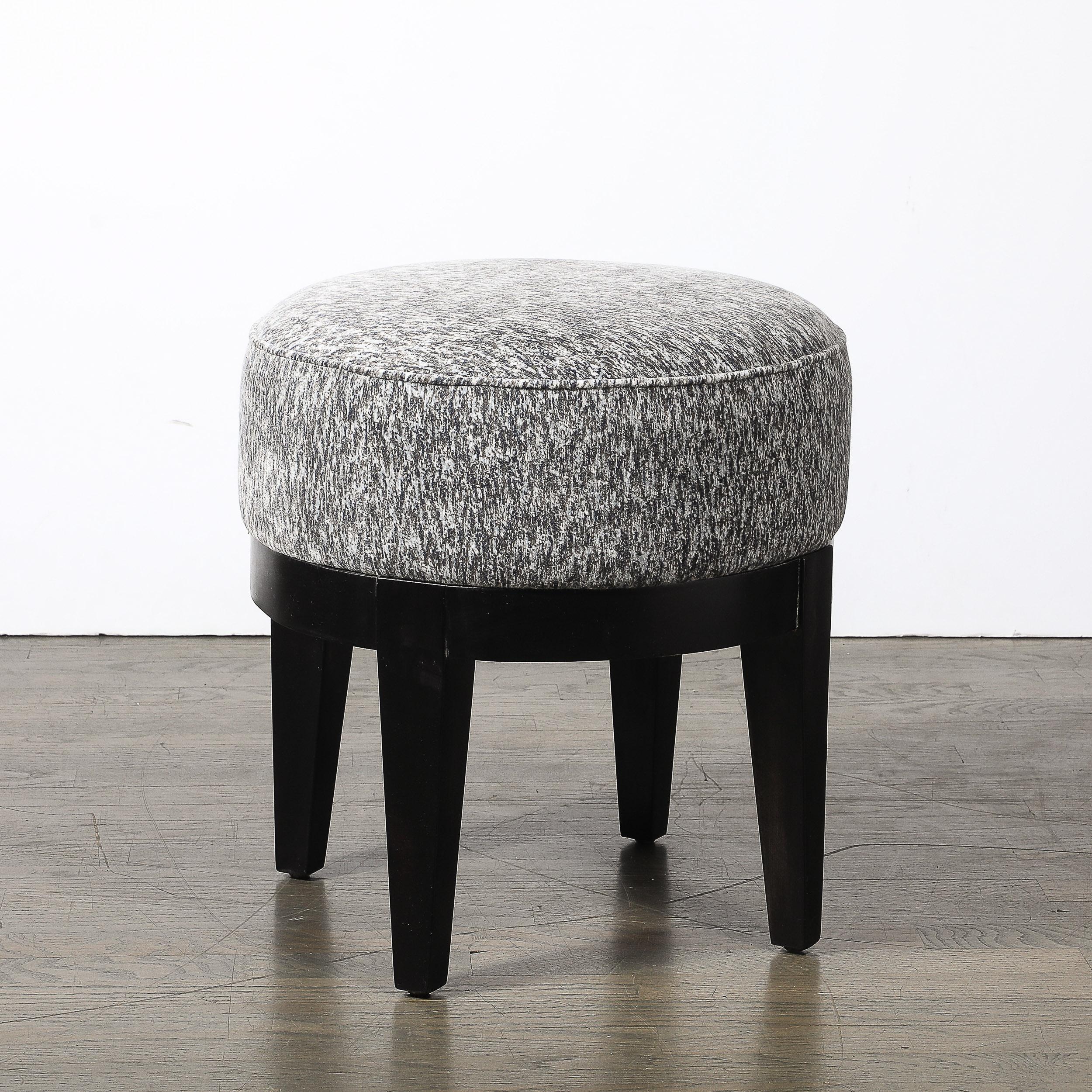 Art Deco gepolsterter Hocker in Nussbaum ebonisiert (Mitte des 20. Jahrhunderts) im Angebot