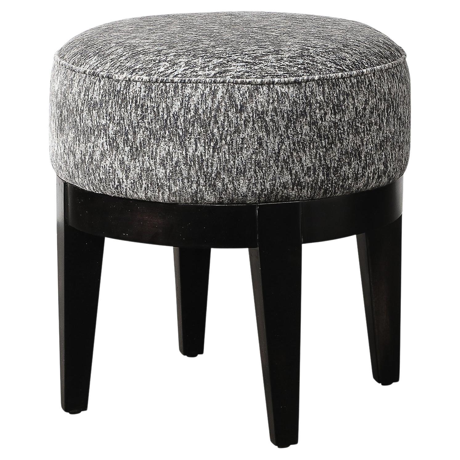 Art Deco gepolsterter Hocker in Nussbaum ebonisiert