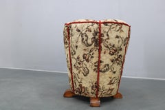 Sgabello imbottito Art Déco con tessuto floreale, Cecoslovacchia, anni '30
