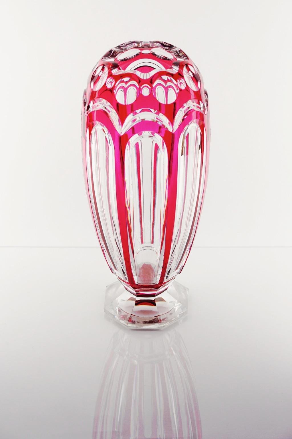 Art Deco Val Saint Lambert ADP 9 Red Glass Vase For Sale 3