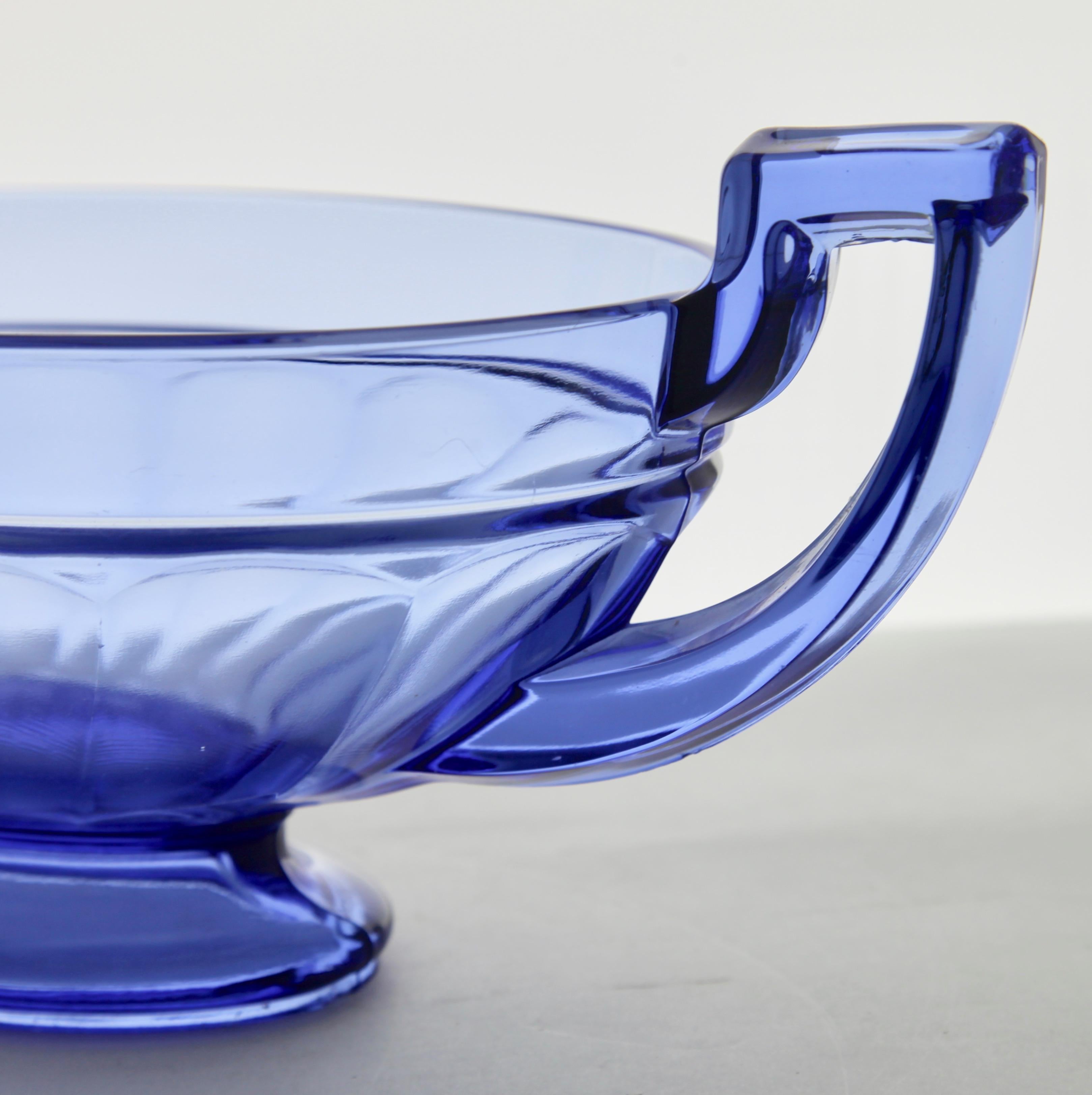 Art Deco Val Saint Lambert, Signed Luxval, Blue Coupe Noemie Ovale, 1935 In Good Condition In Verviers, BE
