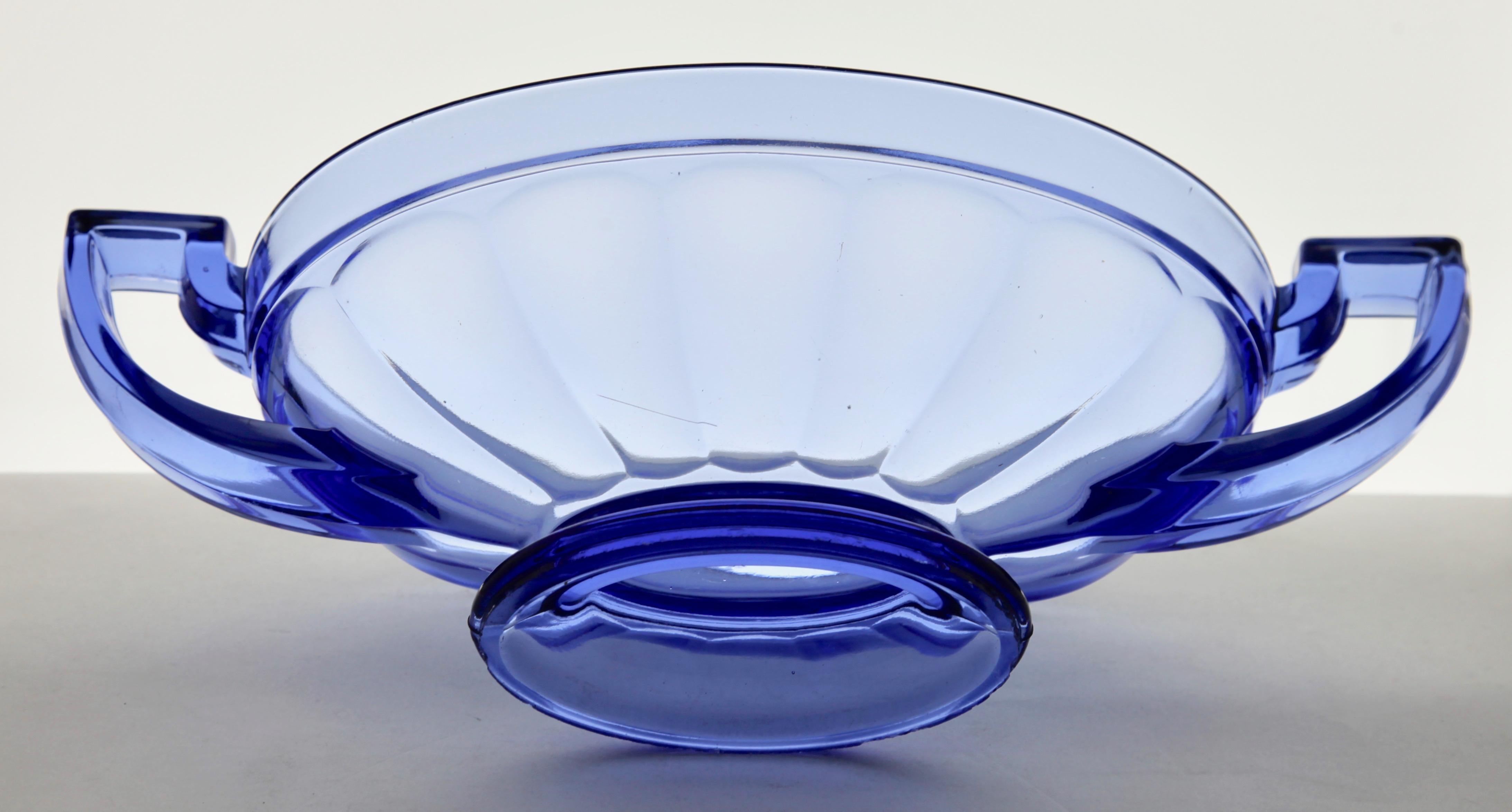 Art Deco Val Saint Lambert, Signed Luxval, Blue Coupe Noemie Ovale, 1935 2