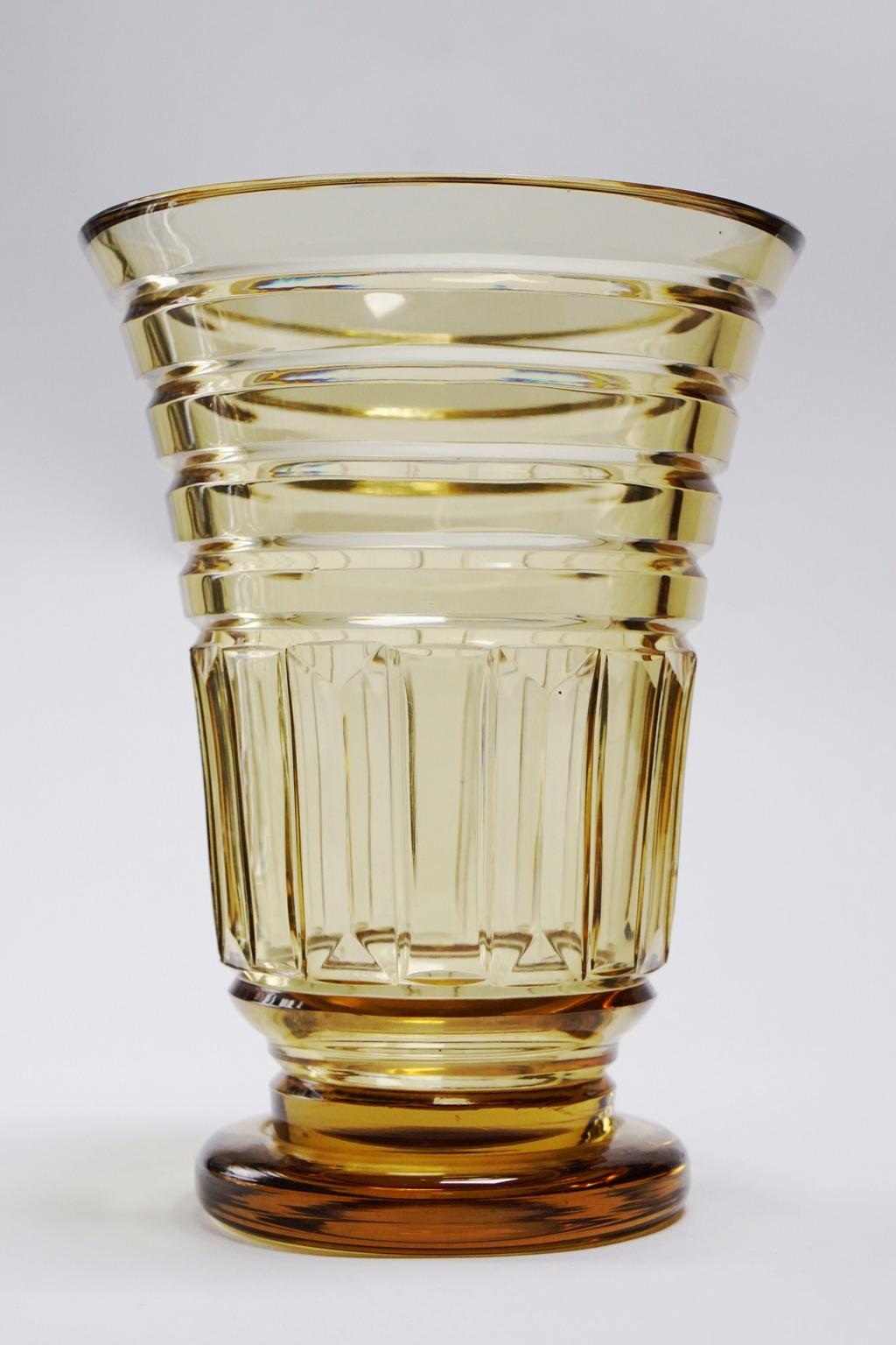 Mid-20th Century Art Deco Val Saint Lambert Topaze Crystal Vase For Sale