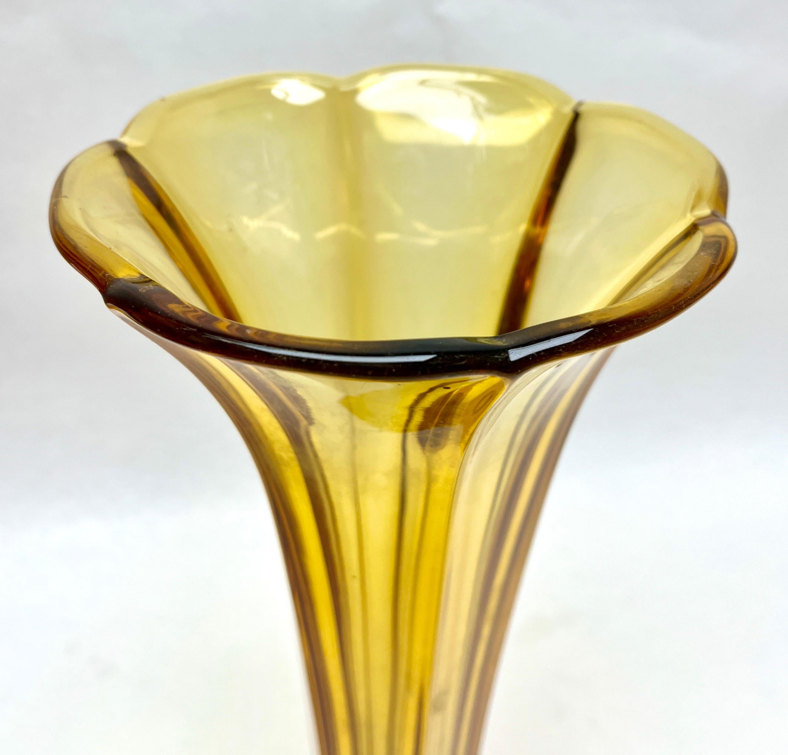 Mid-20th Century Art Deco Val Saint Lambert Pair Luxval vases Model Americain Charles Graffart For Sale