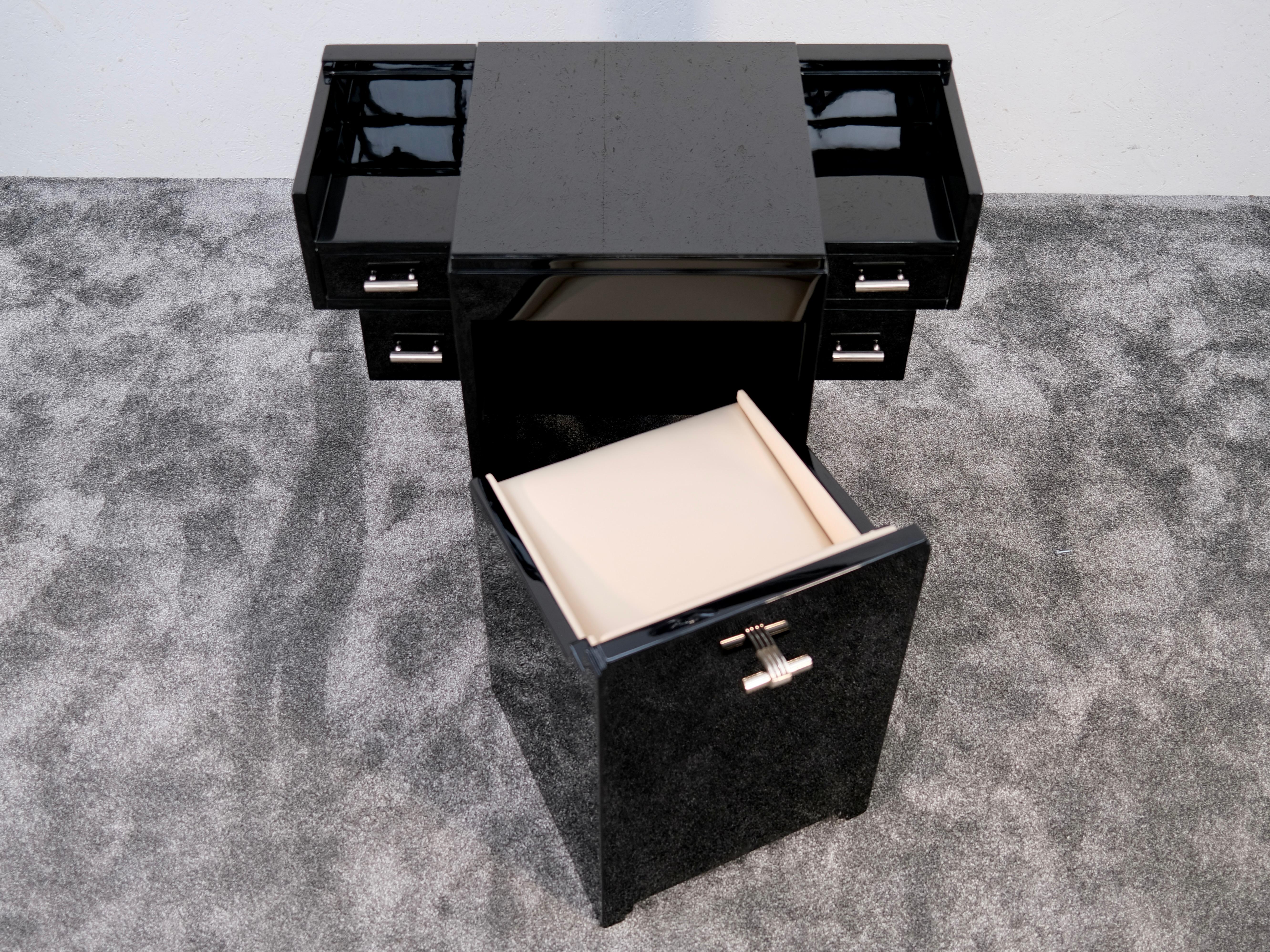 Art Deco Vanity Desk Coiffeuse in Black Lacquer with Stool, France 1940s 4