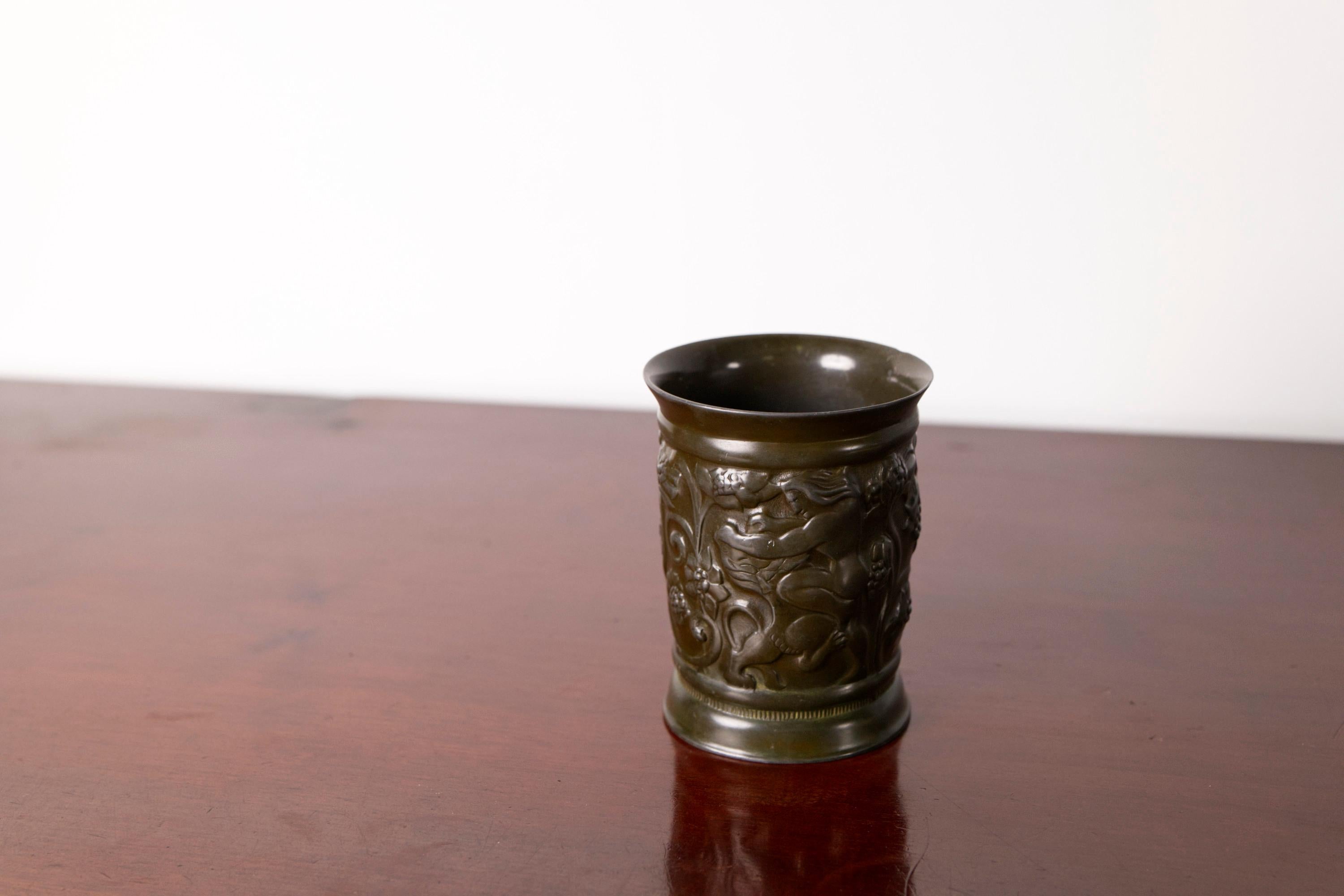 Art Deco Vase '159' in Disco Metal by Just Andersen, Denmark, 1930s In Good Condition For Sale In Balen, BE