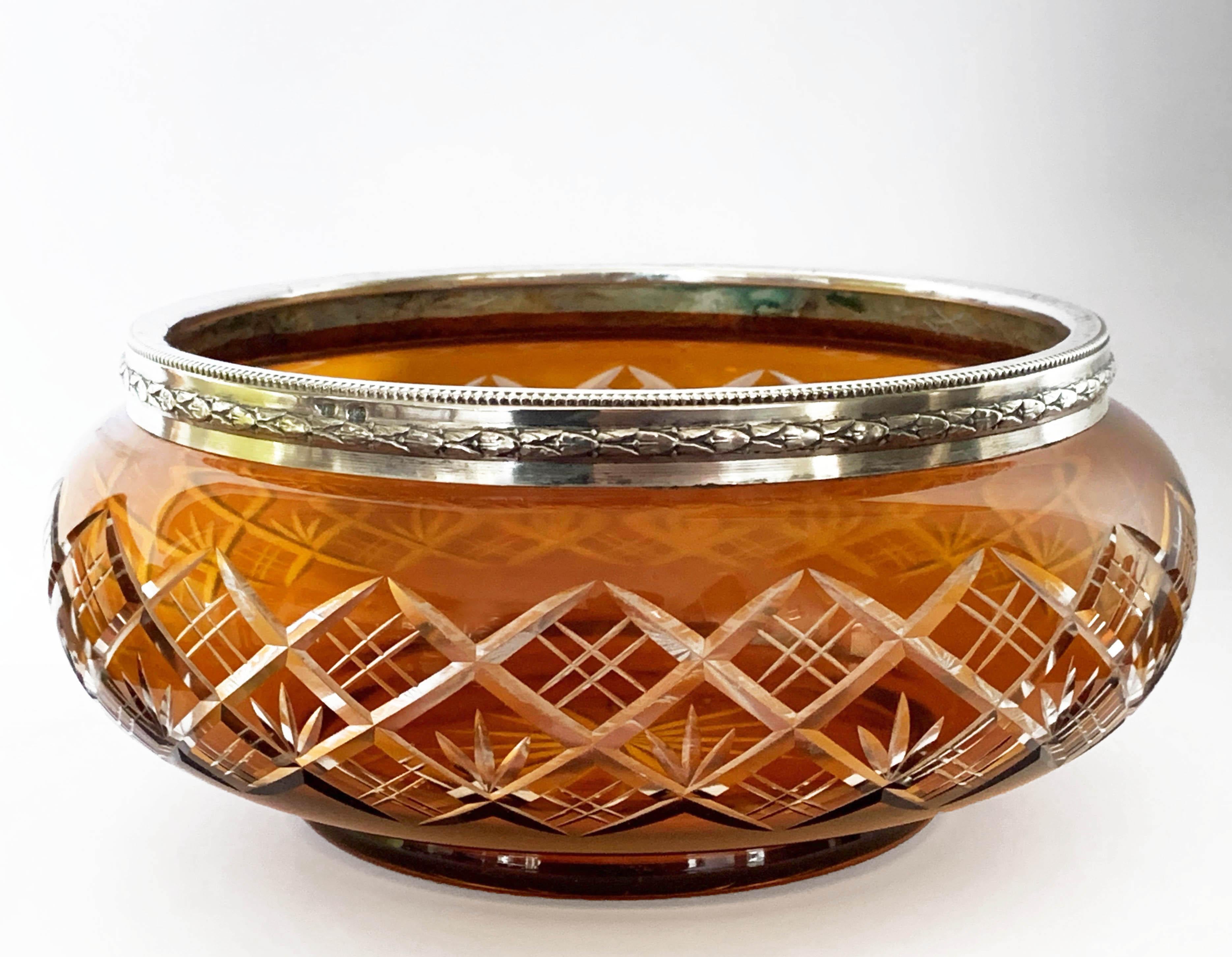 Mid-20th Century Art Deco Vase, Bowl in Carved Crystal Color Amber and Silver 800, Italy, 1930s For Sale