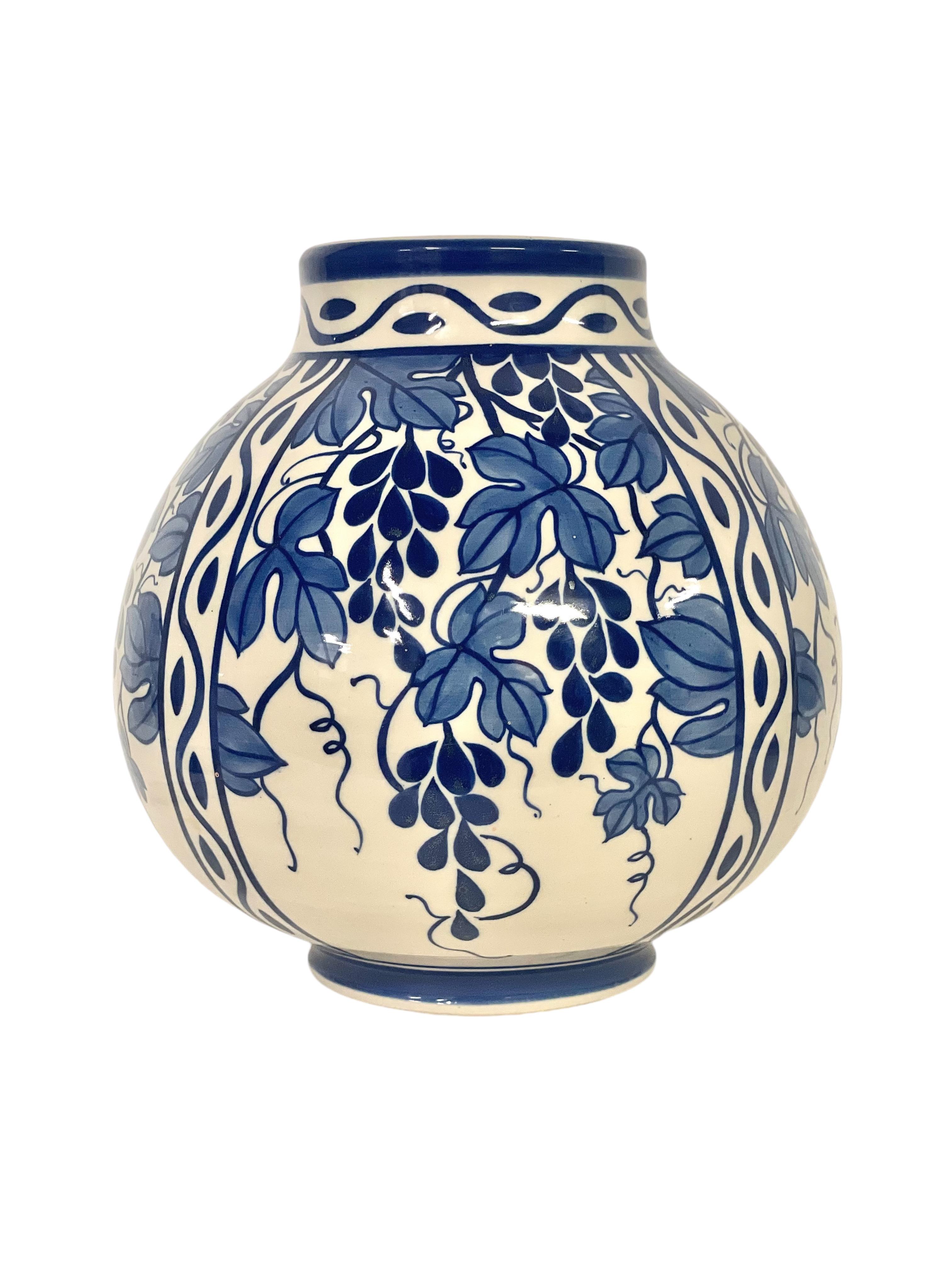 Vaso Art Deco Kéramis di Charles Catteau In condizioni buone in vendita a LA CIOTAT, FR