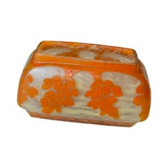 Art Deco Vase by Charles Schneider (1881–1953), Cameo Glass with Floral Motif