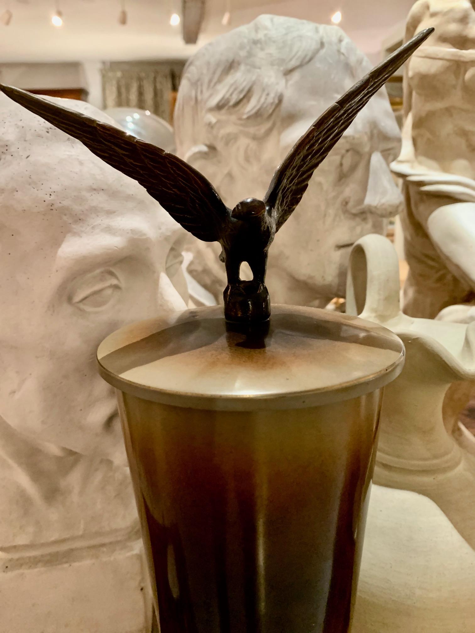Vase Art déco d'Ystad en bronze  Métal en Suède en vente 1