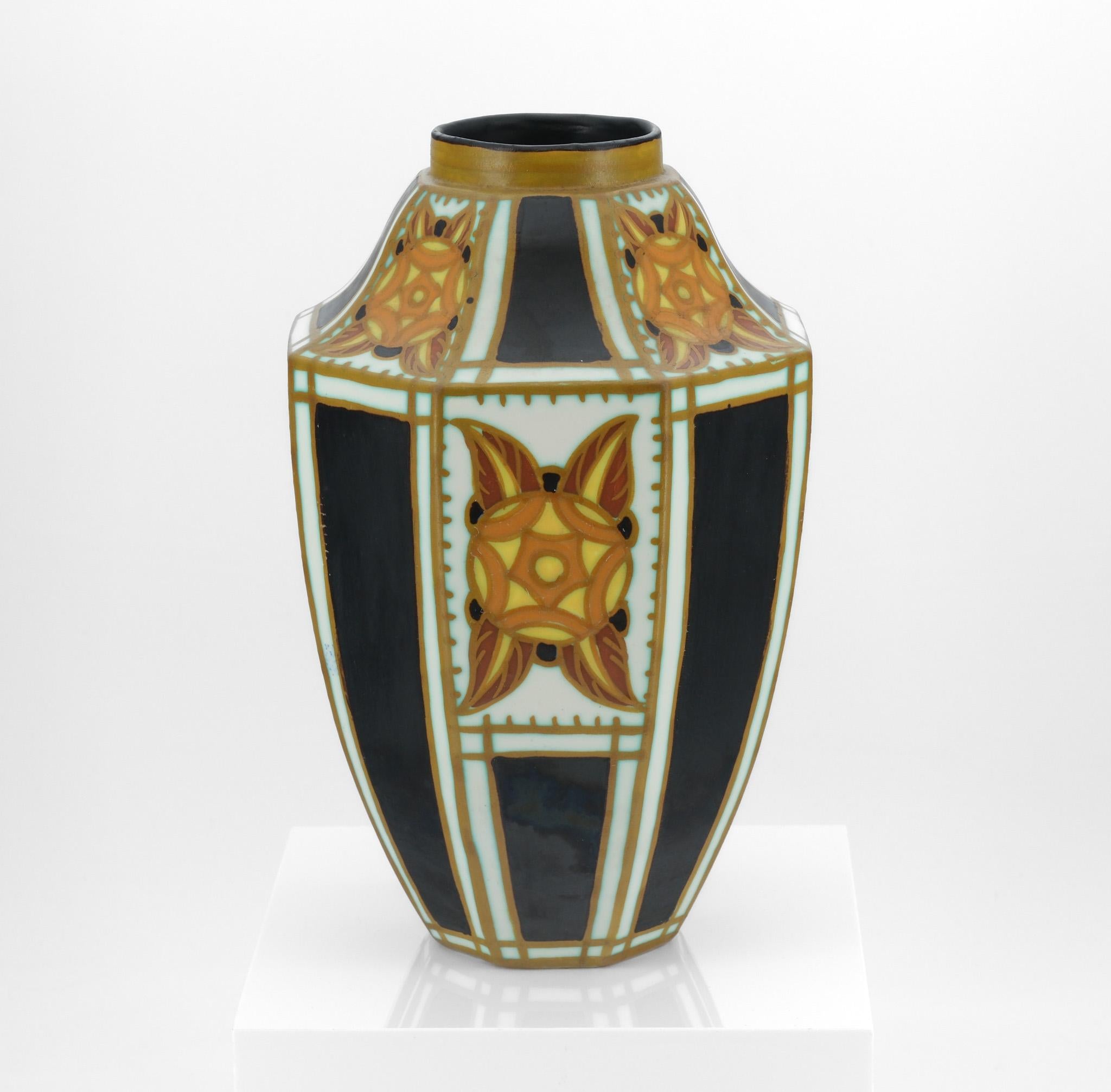 Art déco Vase Art Déco Design/One Charles Catteau pour Boch Frères Keramis années 1930 en vente