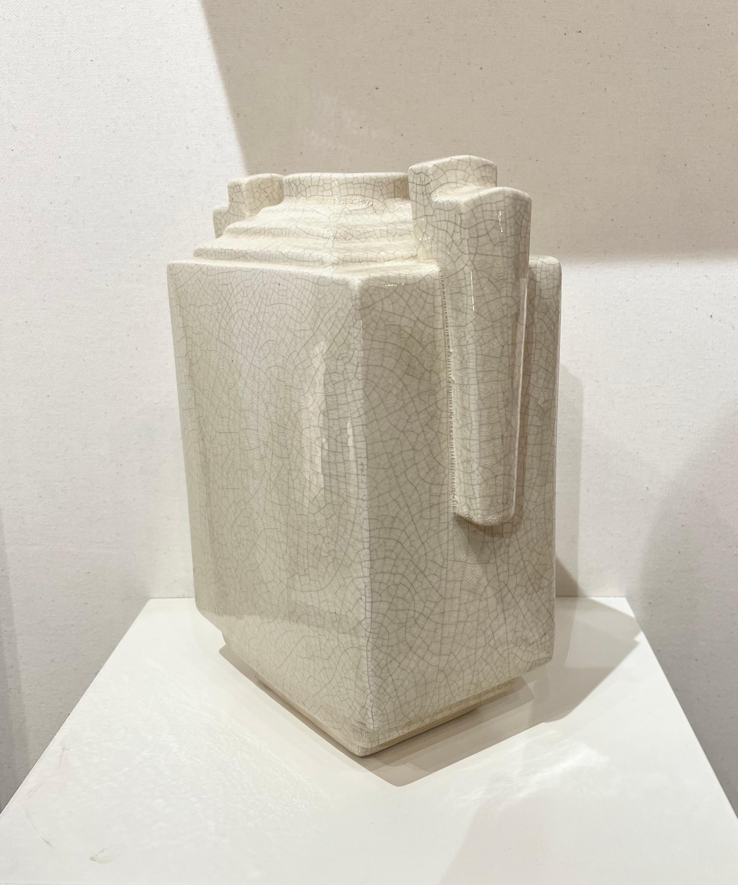 Vaso modernista in ceramica smaltata a crepe, attribuito a Robert Lallemant, Francia, anni '30 circa.