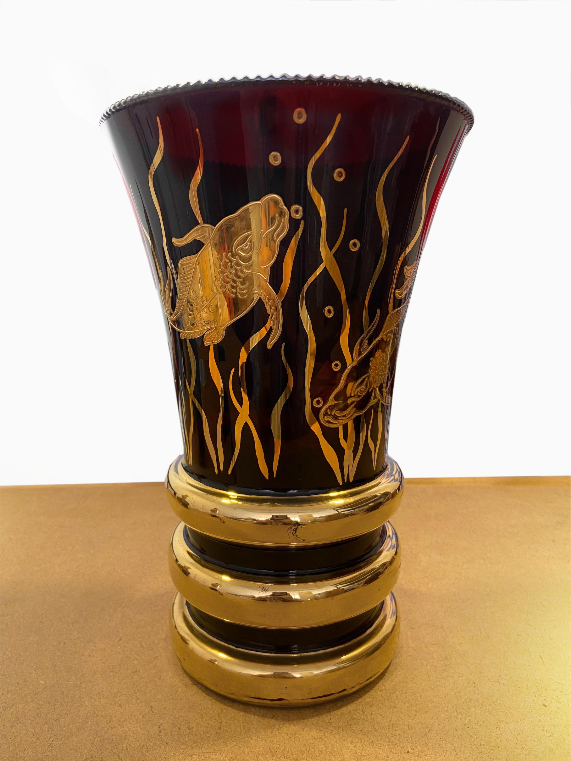 Art Deco Vase Glass and Gold Fish Decoration, Circa 1930 In Good Condition In Saint ouen, FR