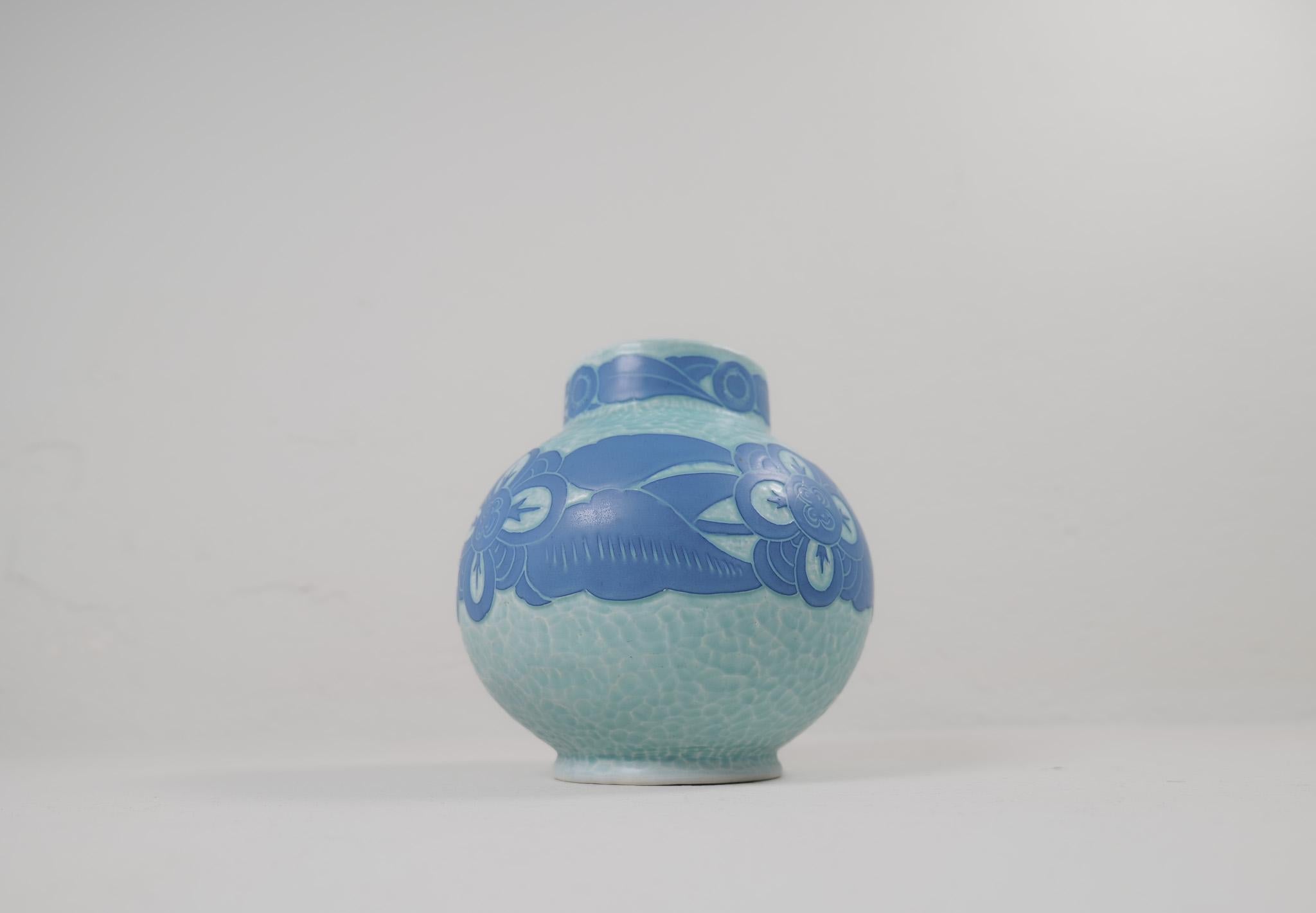 Inizio XX secolo Vaso Art Deco Gustavsberg Sgraffito Josef Ekberg, Svezia, 1922 in vendita