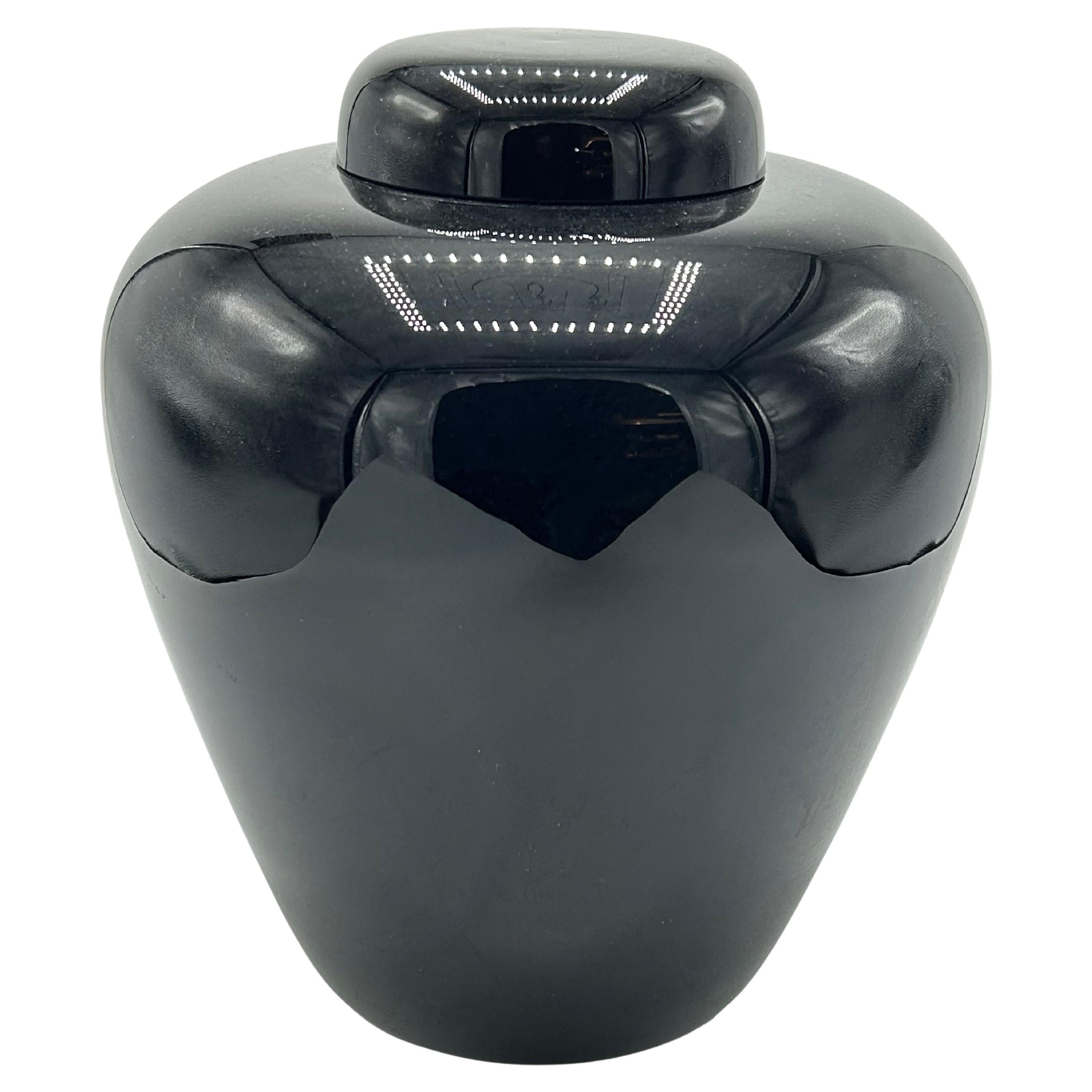 Vaso Art Deco in vetro nero, Vidrio Querandí, Argentina, 1930 ca.