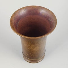 Art-Déco-Vase aus patinierter Bronze. Dänemark, 1940er Jahre