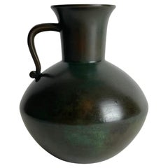 Jarrón Art Déco de bronce patinado diseñado por Jacob Ängman para GAB Suecia, años 30