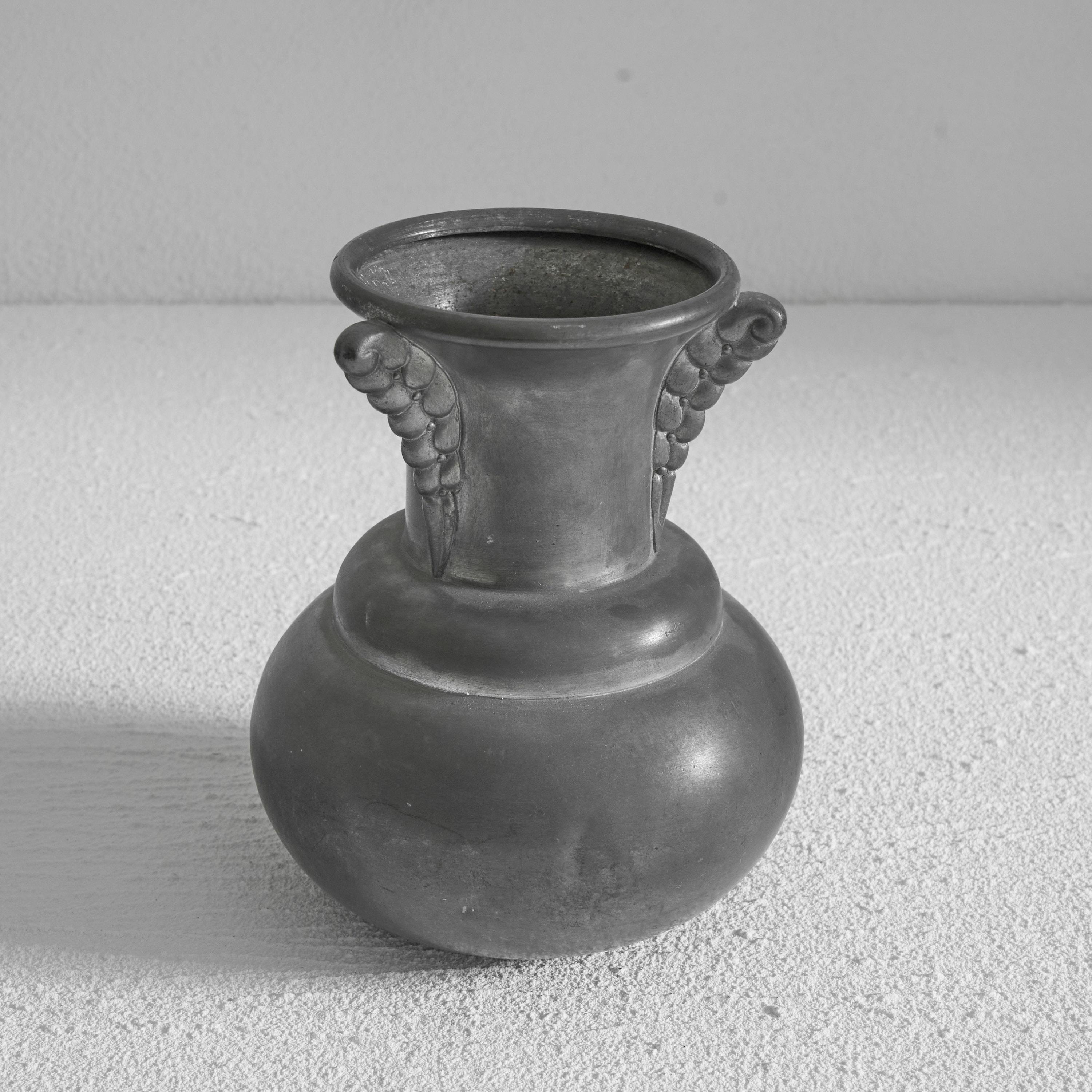 Hand-Crafted Art Deco Vase in Pewter