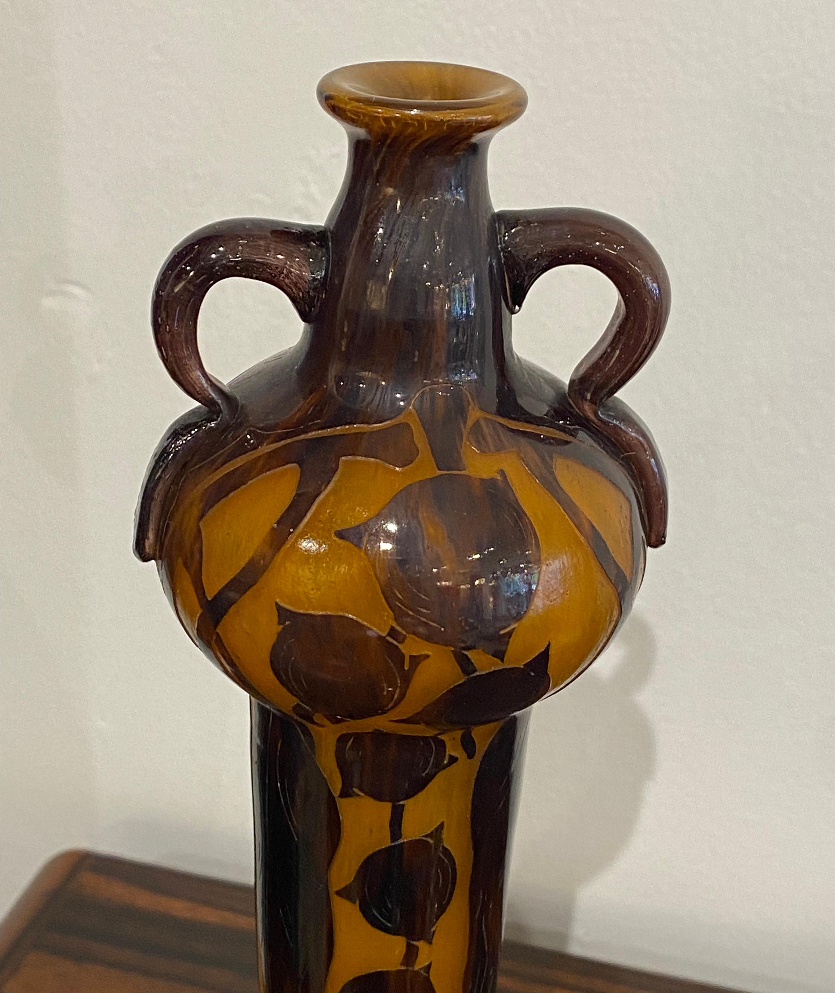 Art Deco Vase Le Verre Fancais by Charles Schneider In Good Condition In Miami, FL