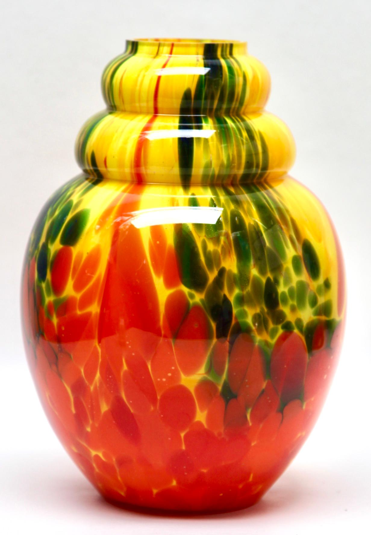 Mehrschichtige Art-déco-Vase aus Scailmont-Glas von Henri Heemskerk, 1886-1953 (Handgefertigt) im Angebot