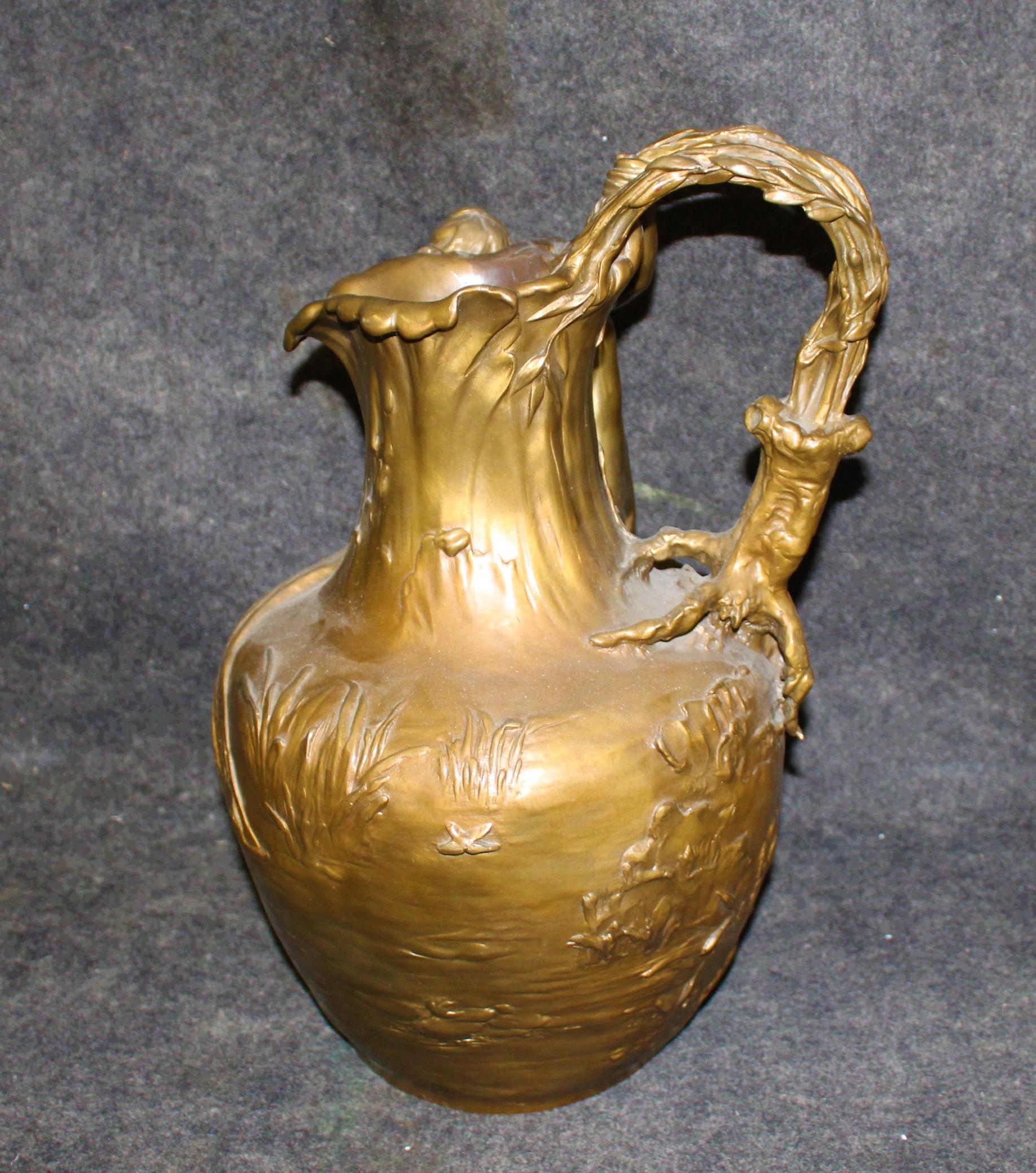 North American Art Deco Vase, Nude Pulling Net, Bronze Golder Patina, after Clr Vibert For Sale