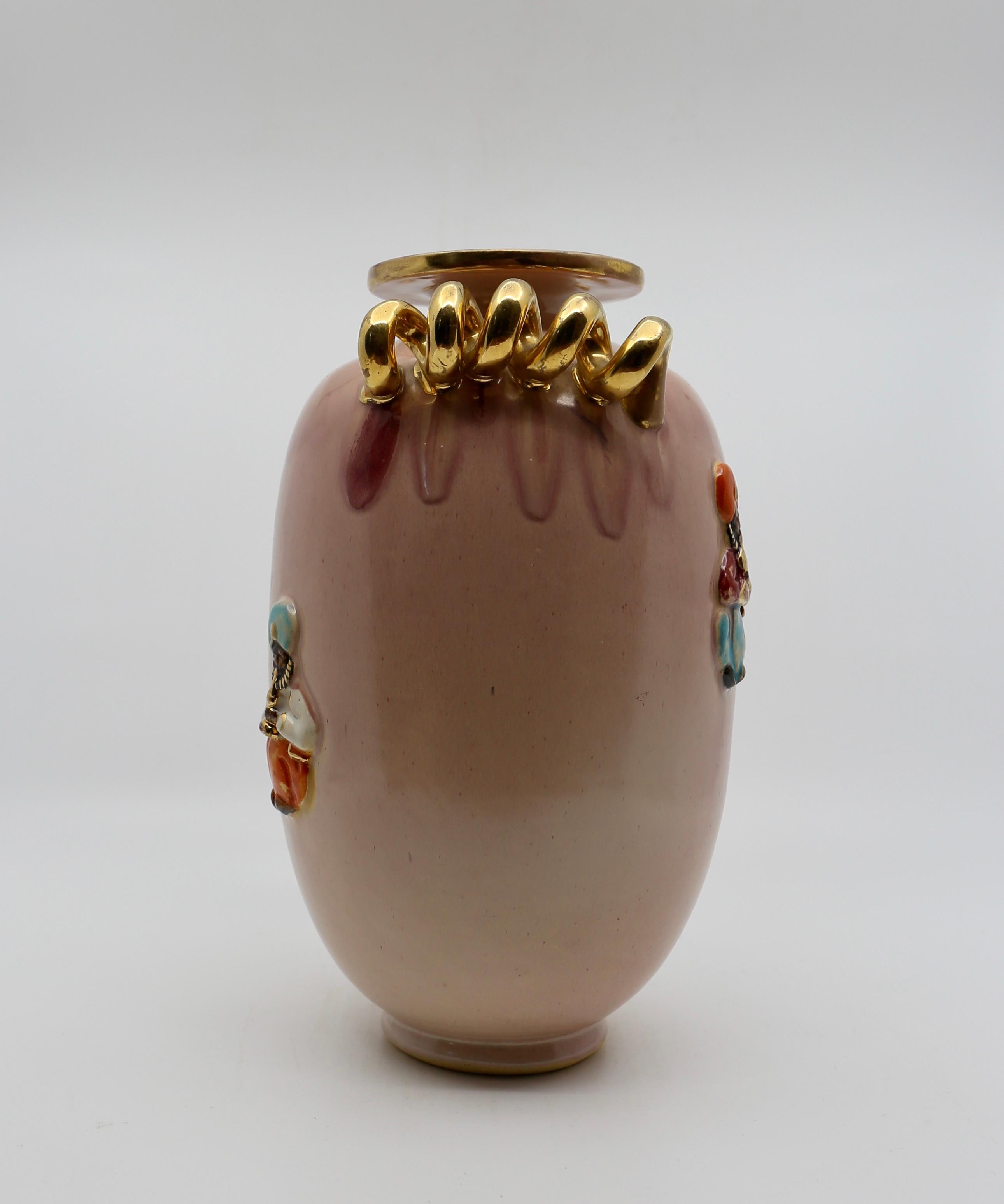 Art Deco Vase, Peach and Gold with Oriental Figures, 1940s In Good Condition For Sale In Antwerp, BE